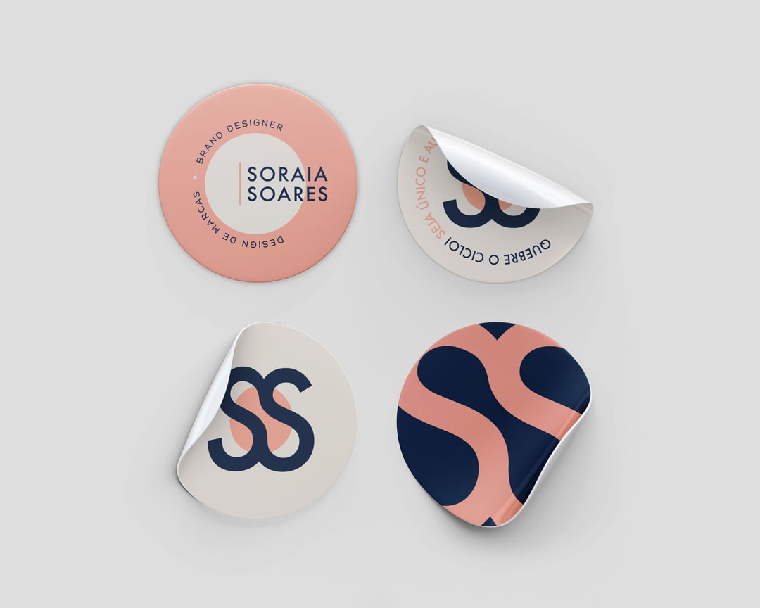 Soraia Soares - Personal Brand - image 9 - student project