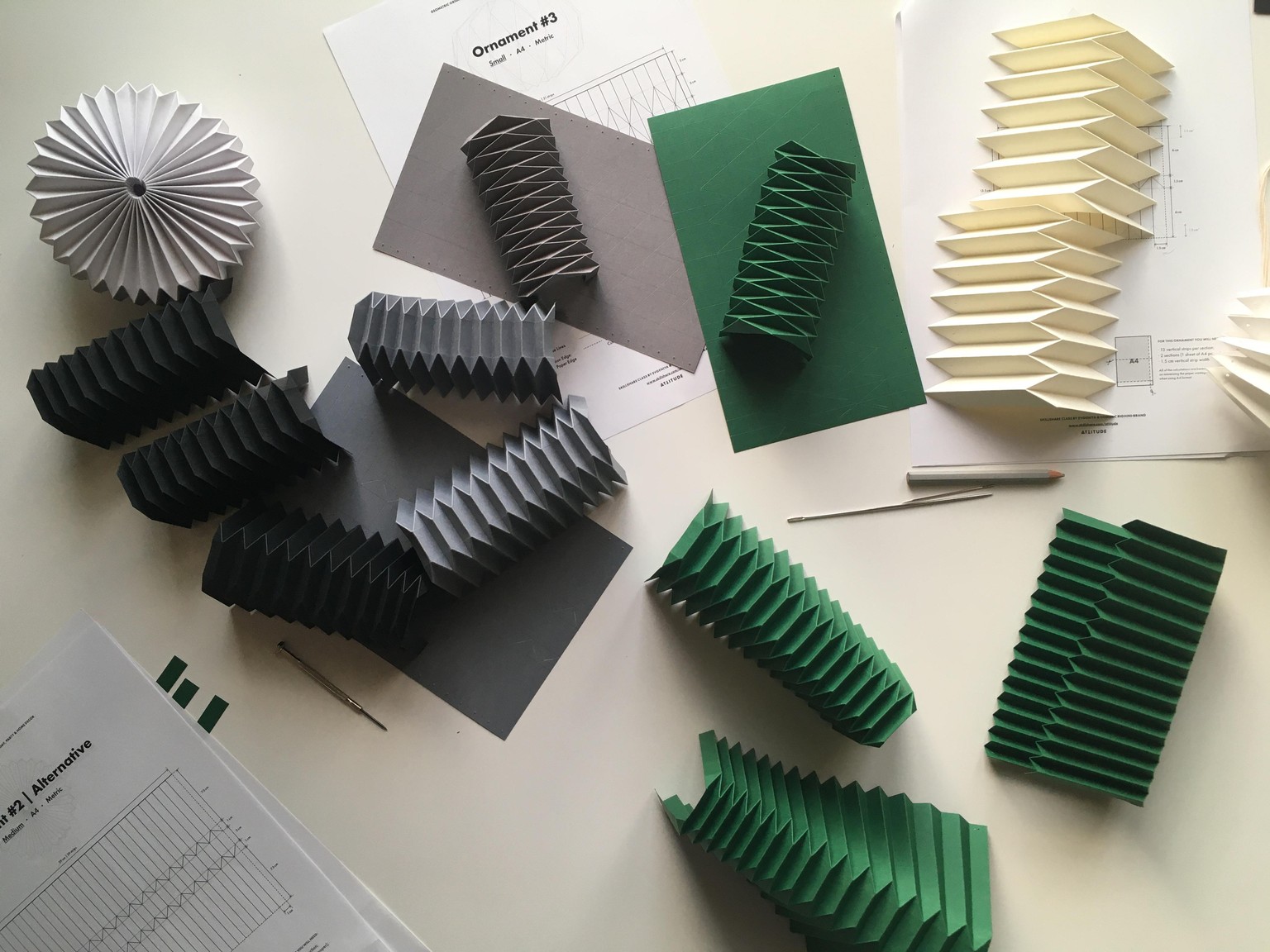 Geometric Origami Paper Ornaments - image 4 - student project