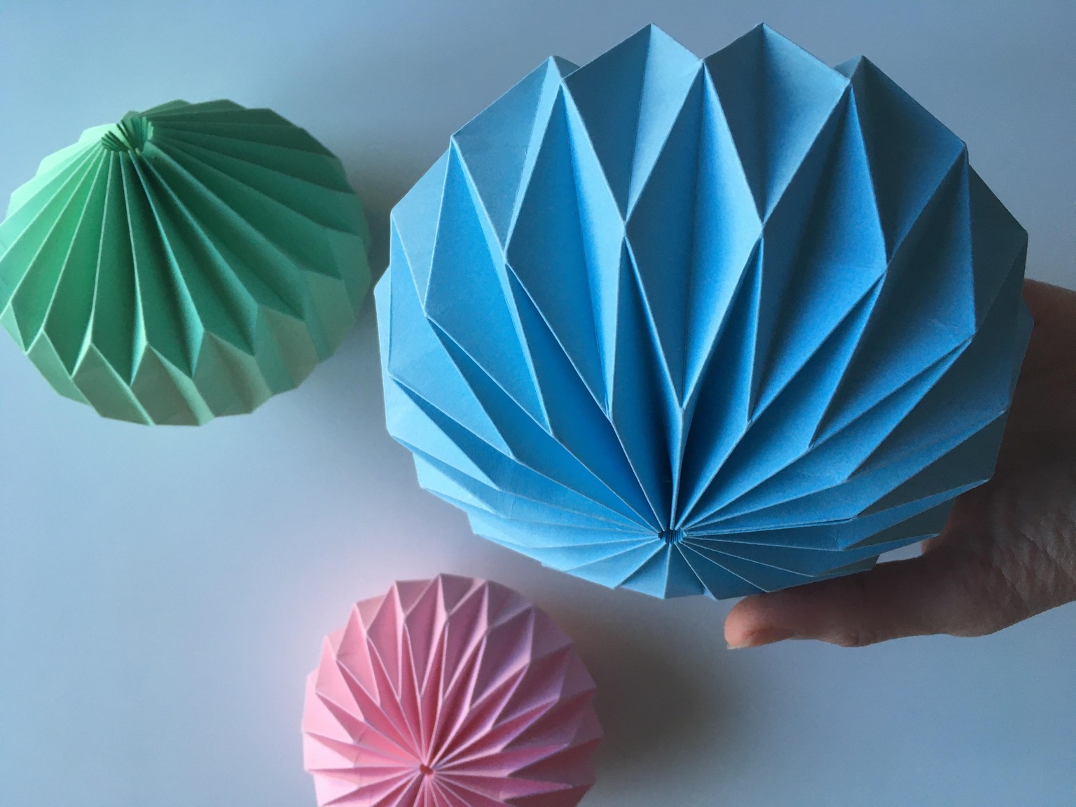 Geometric Origami Paper Ornaments - image 12 - student project