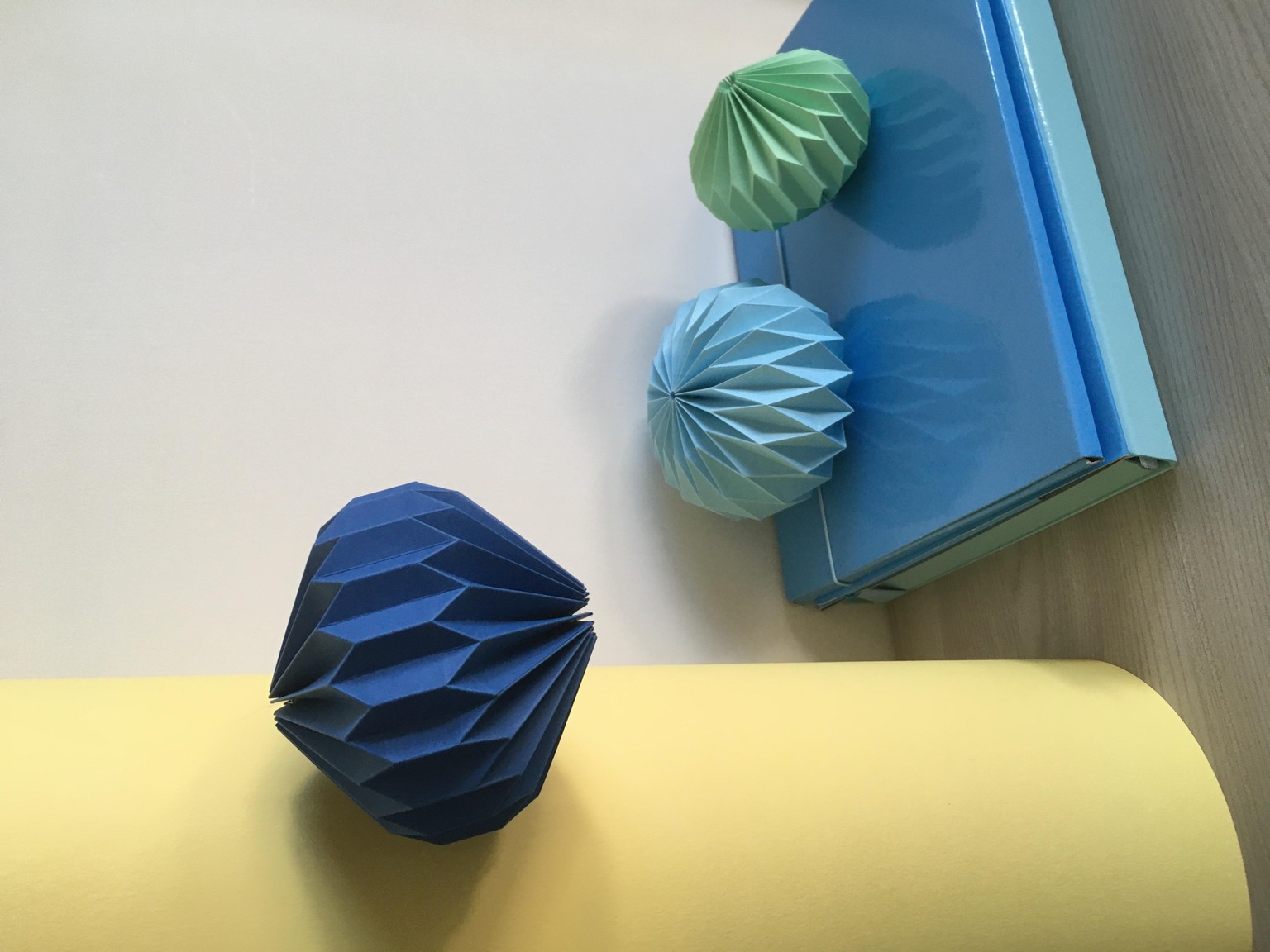 Geometric Origami Paper Ornaments - image 11 - student project