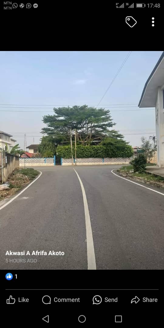 Beautiful street of Kumasi - image 1 - student project