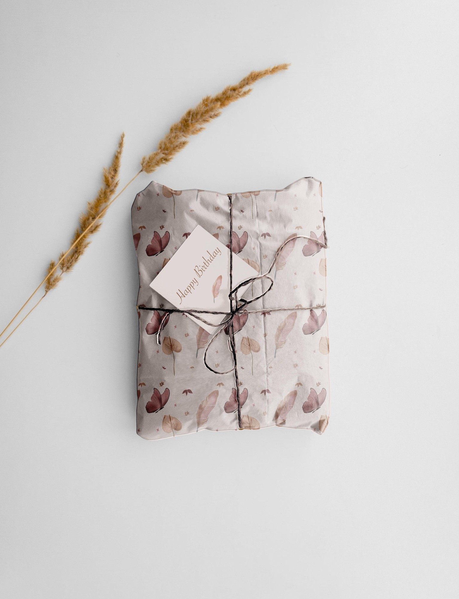 Gift wrap - image 3 - student project