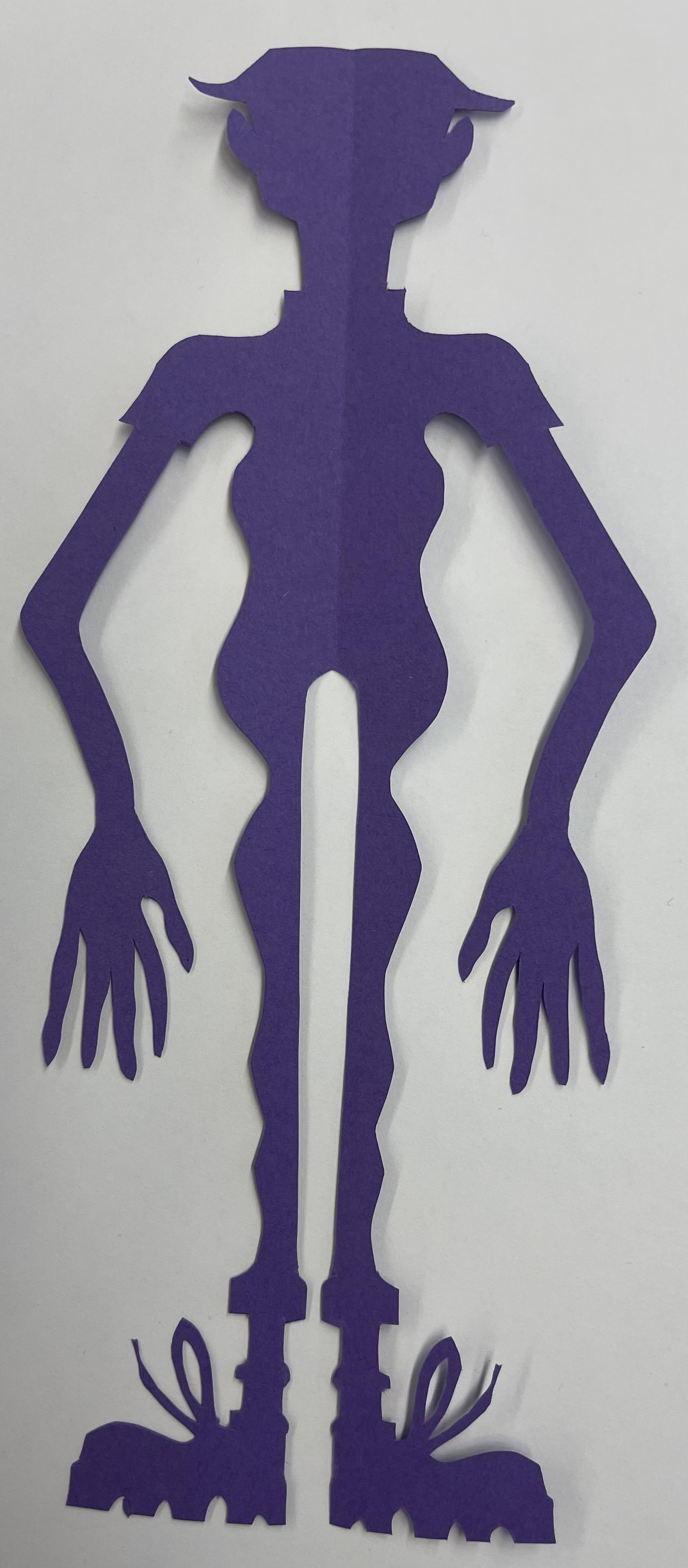 Cut outs - Symmetrical Silhouettes - image 4 - student project
