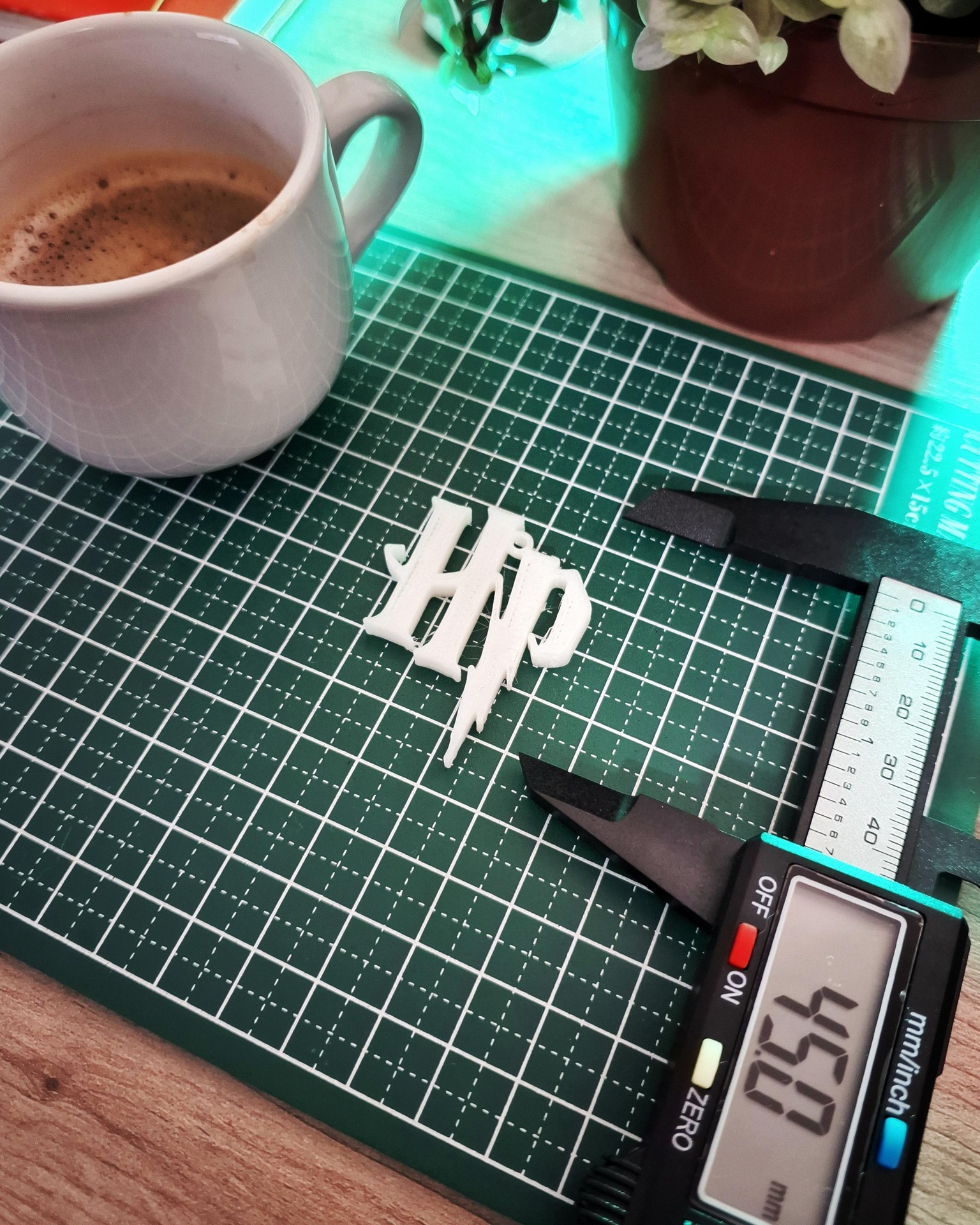 HP Pendant - image 1 - student project