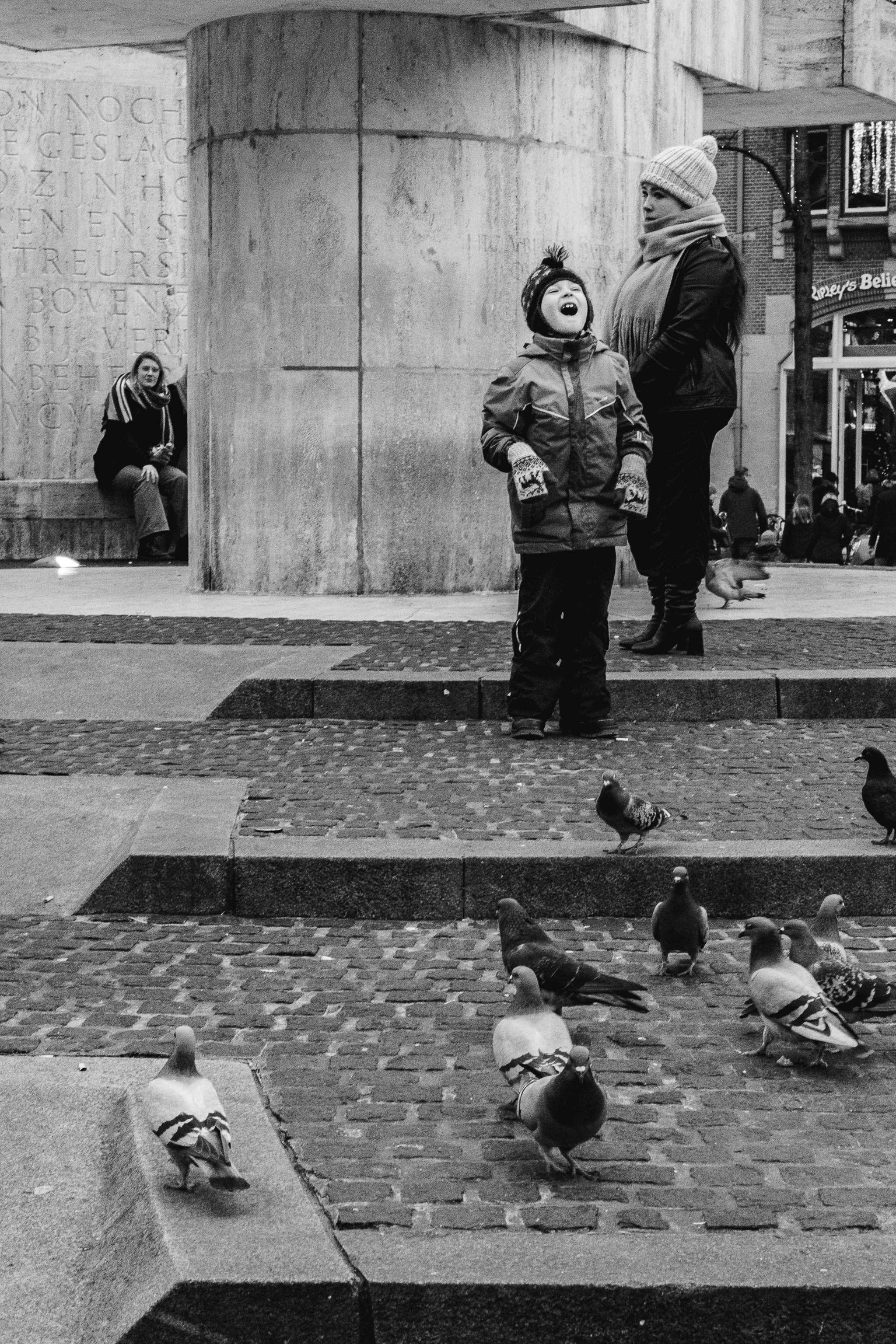 Dam Square - Street Corner - image 4 - student project