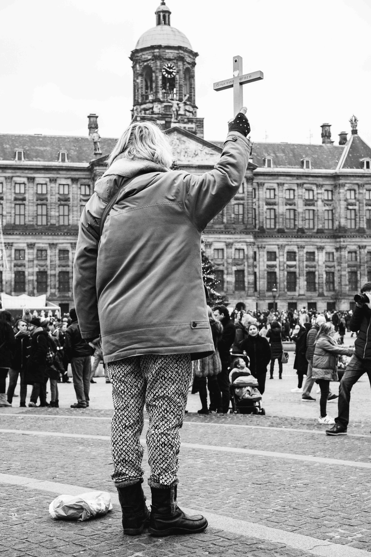 Dam Square - Street Corner - image 1 - student project