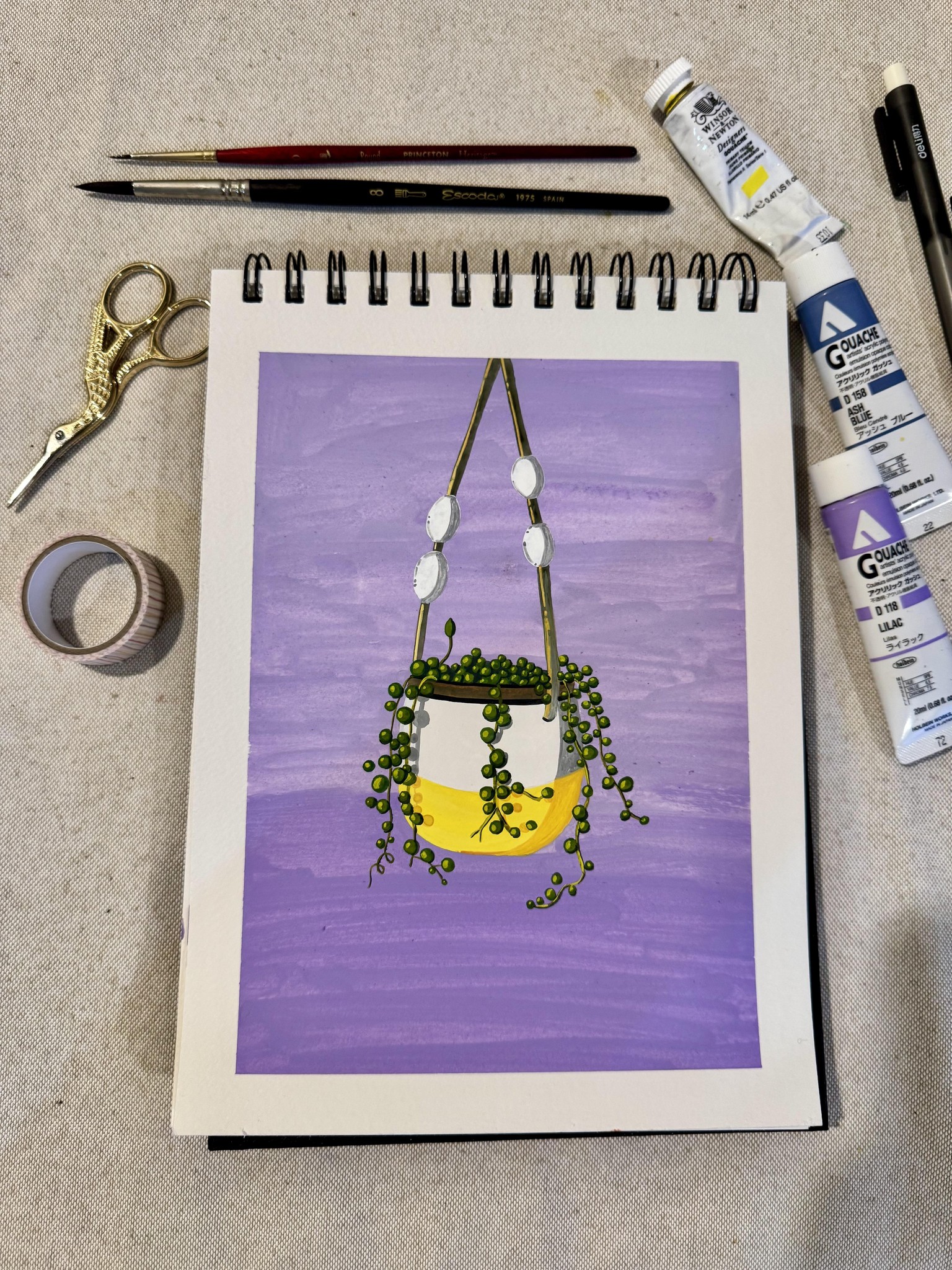 Lilac background pot - image 2 - student project