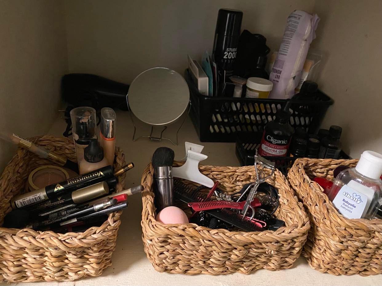 Decluttering bathroom cabinet - image 2 - student project