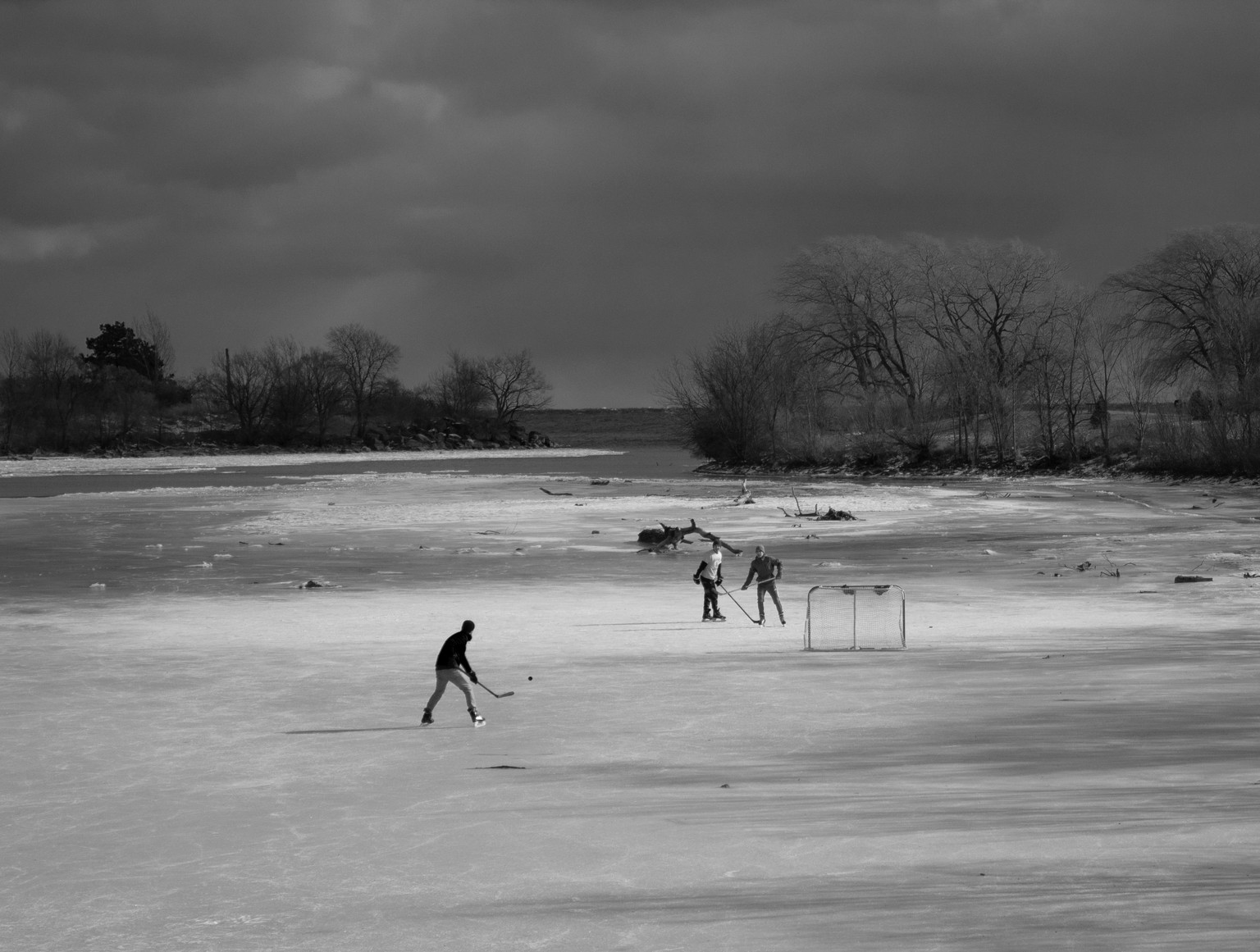 B&W-Photoshop Projects - image 3 - student project