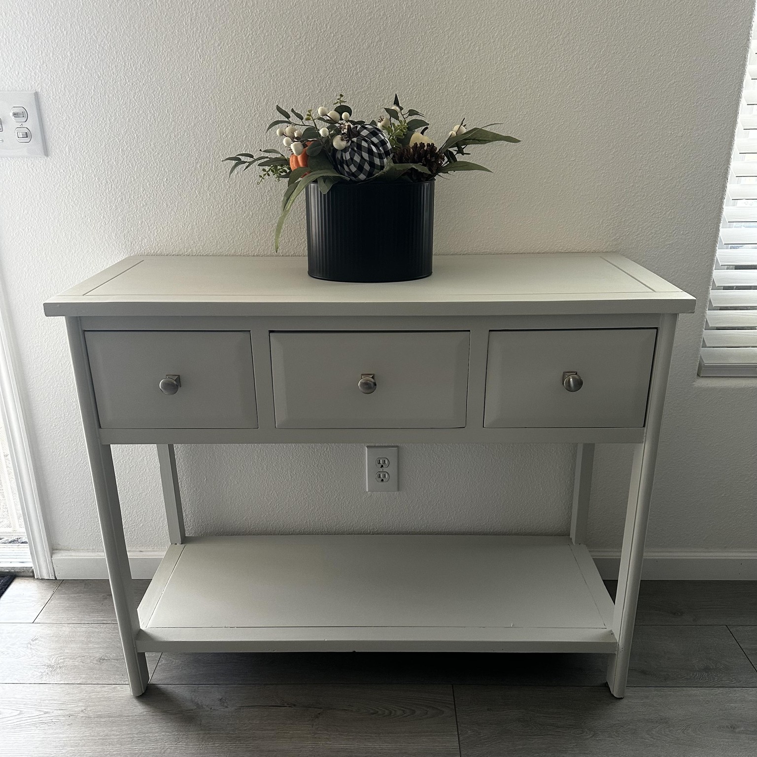 Refinished Entryway Table - image 1 - student project