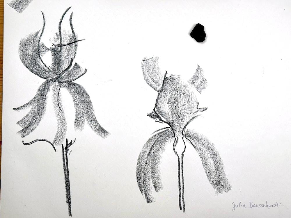 Loose shapes with graphite sticks - image 3 - student project