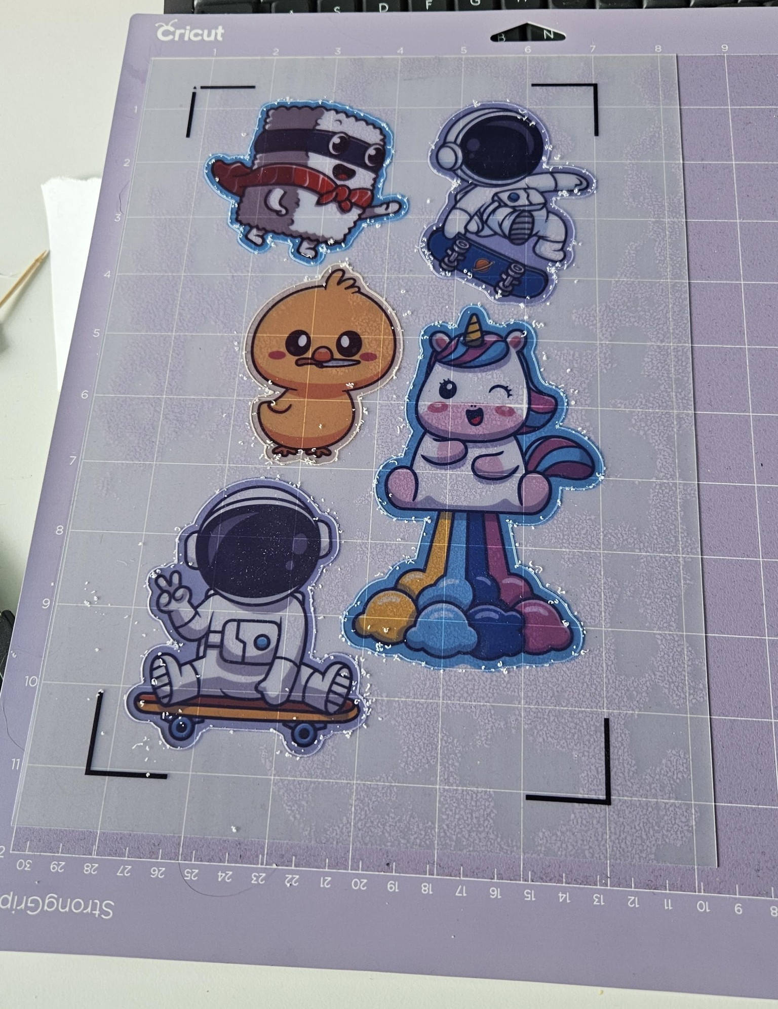 Backpack pins (using freepik) - image 1 - student project