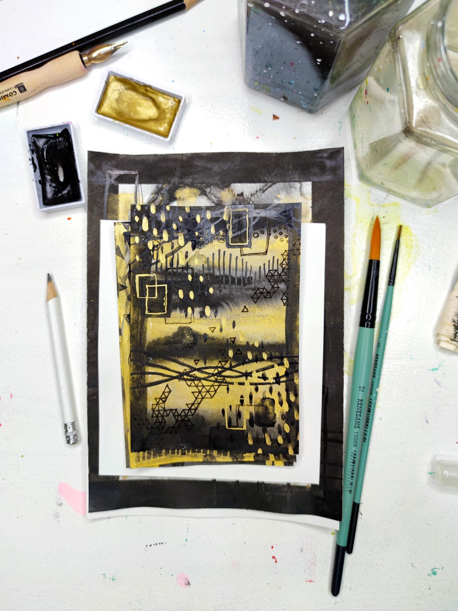 Graphite and Gold - image 4 - student project