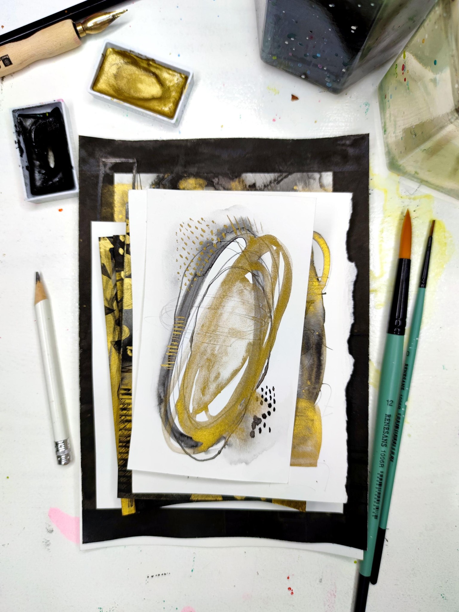 Graphite and Gold - image 1 - student project
