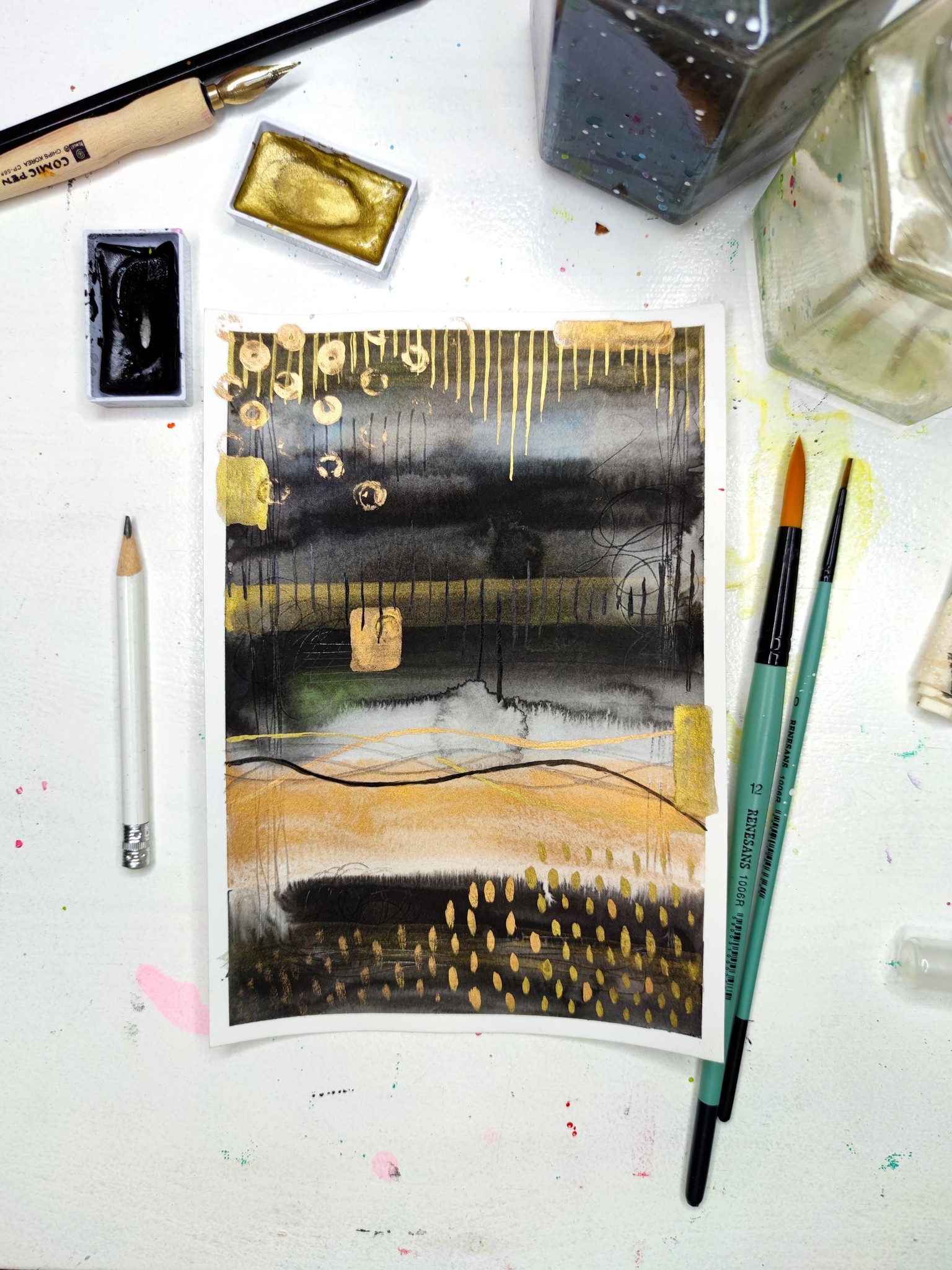 Graphite and Gold - image 9 - student project