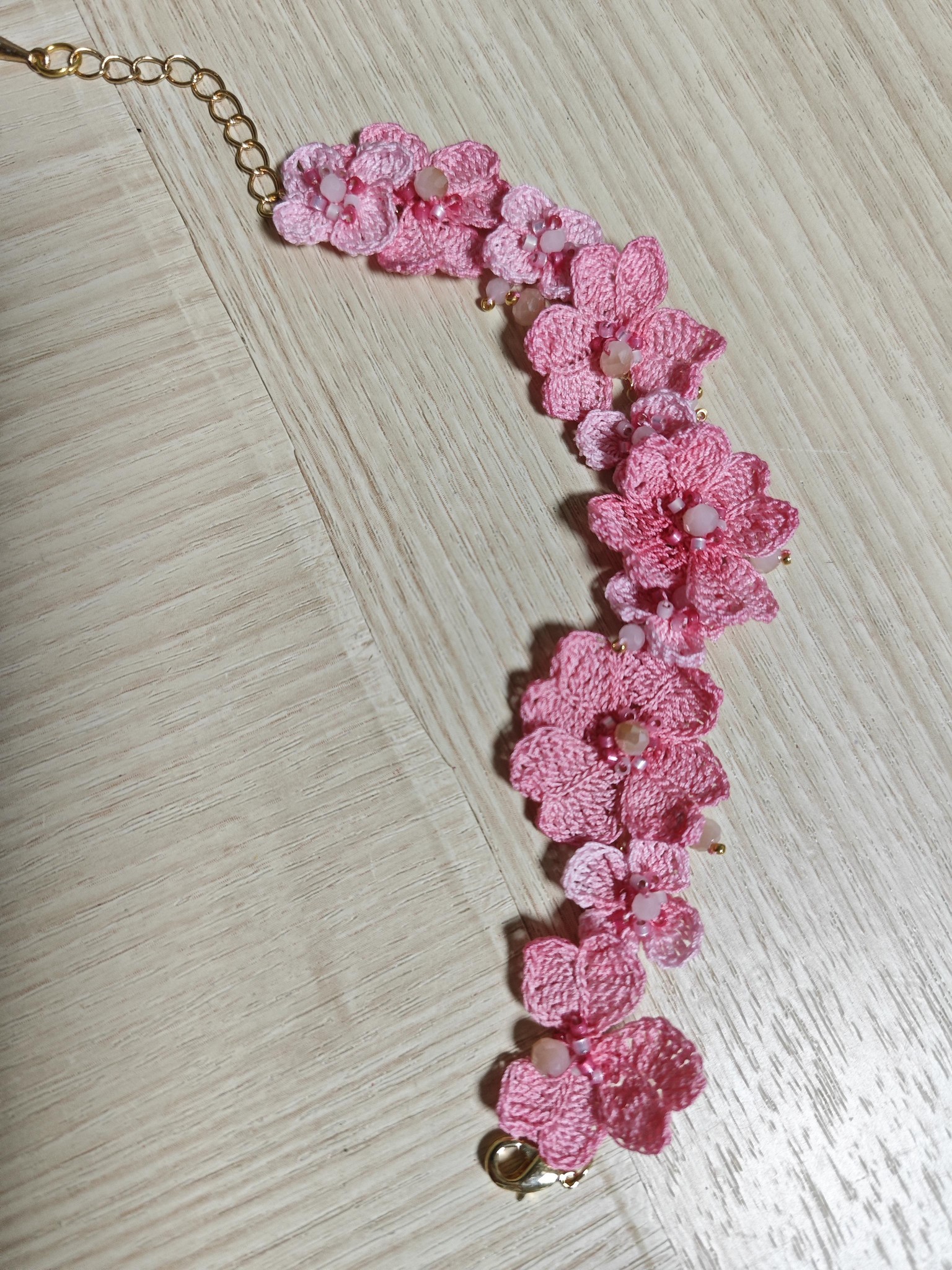 Flower bracelet micro crochet jewellery - image 1 - student project