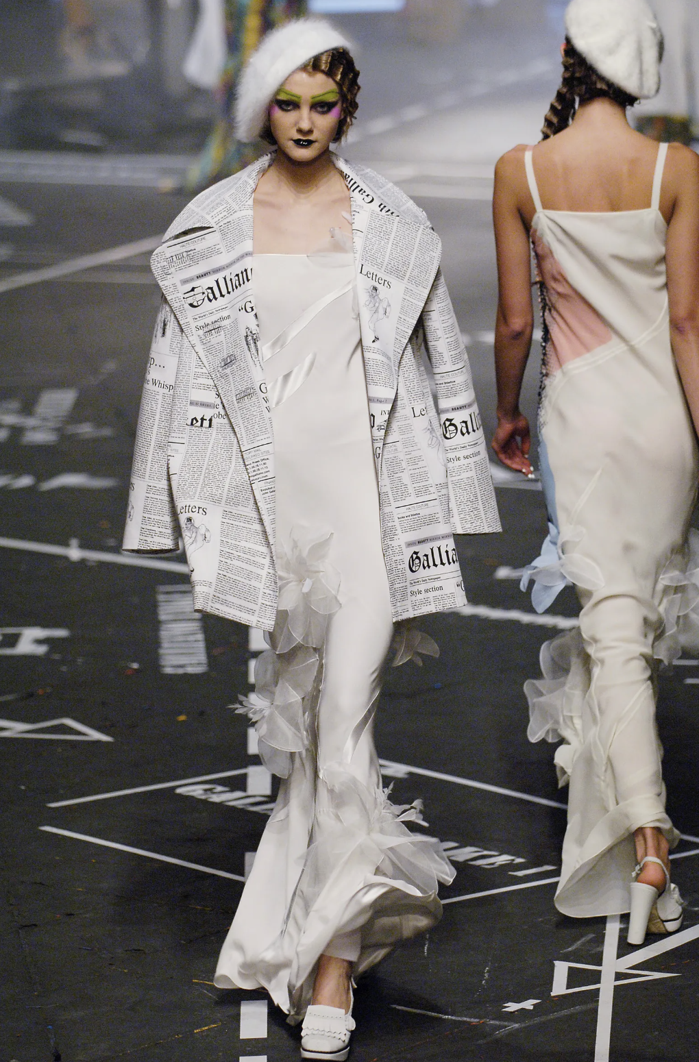 John Galliano Fall 2005 Ready-to-wear - image 2 - student project