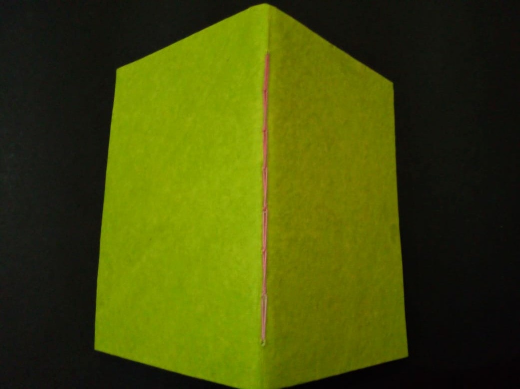 Hitch Stich Bookbinding - image 2 - student project