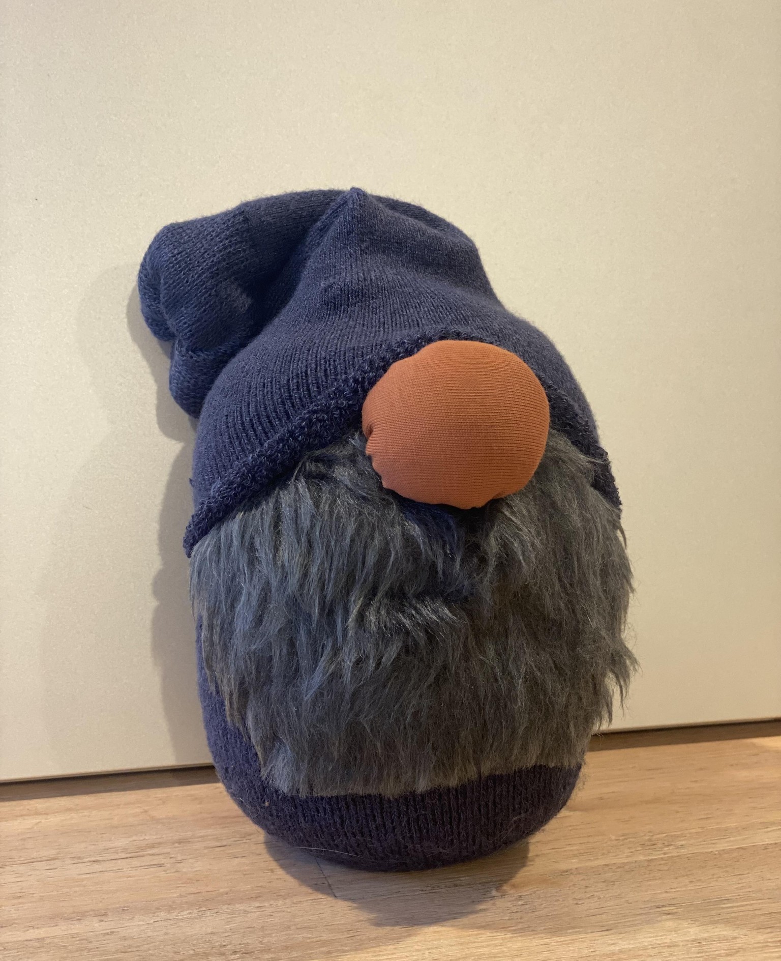 Gnome - image 1 - student project