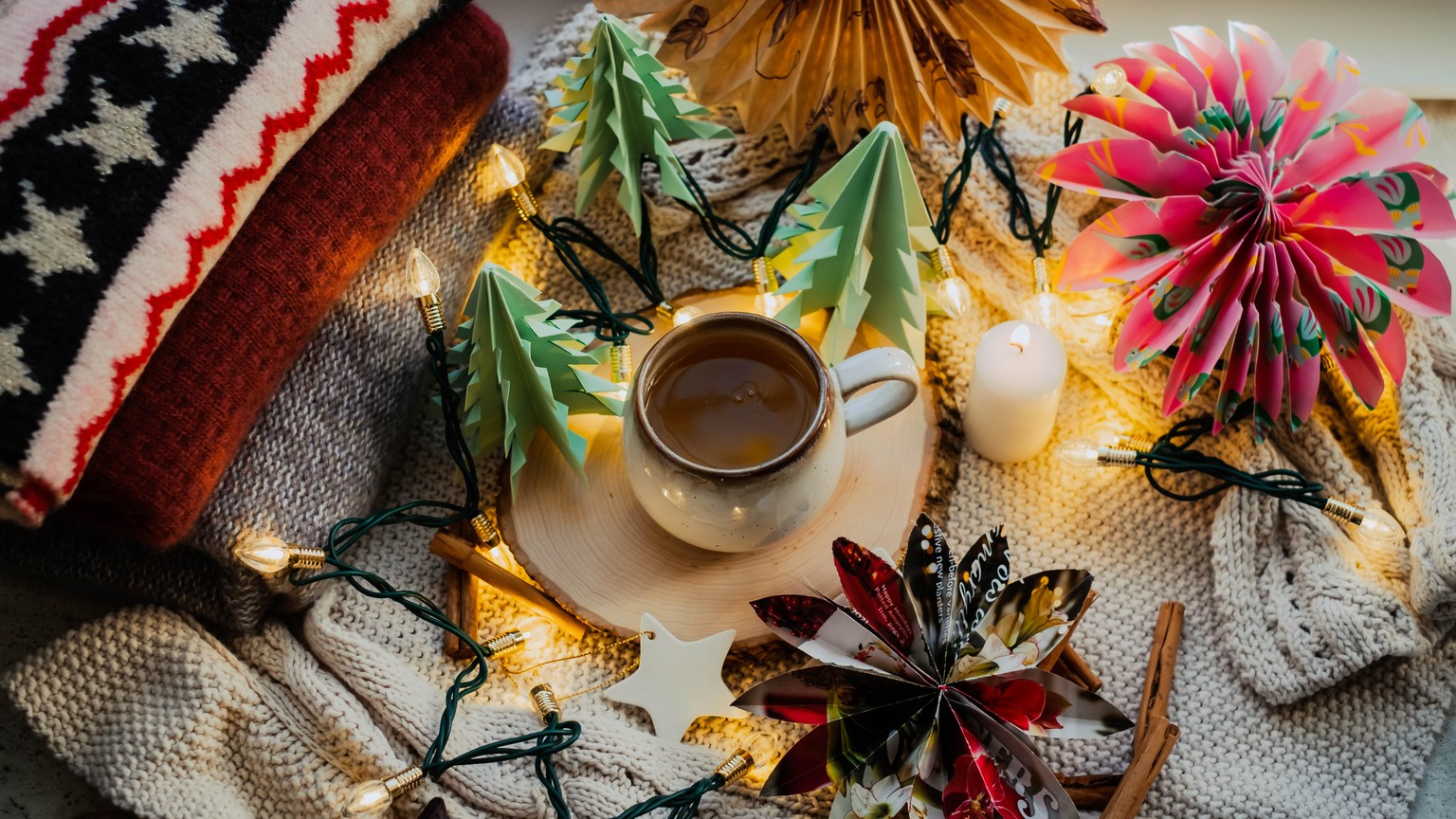 Festive Crafts - image 3 - student project