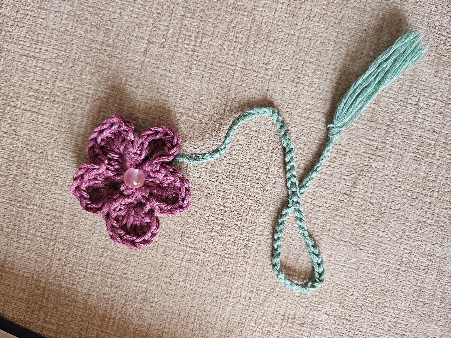 Flower bookmark - image 1 - student project