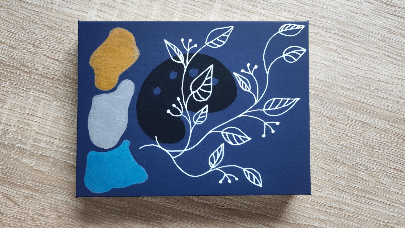 Handmade sketchbook - image 1 - student project