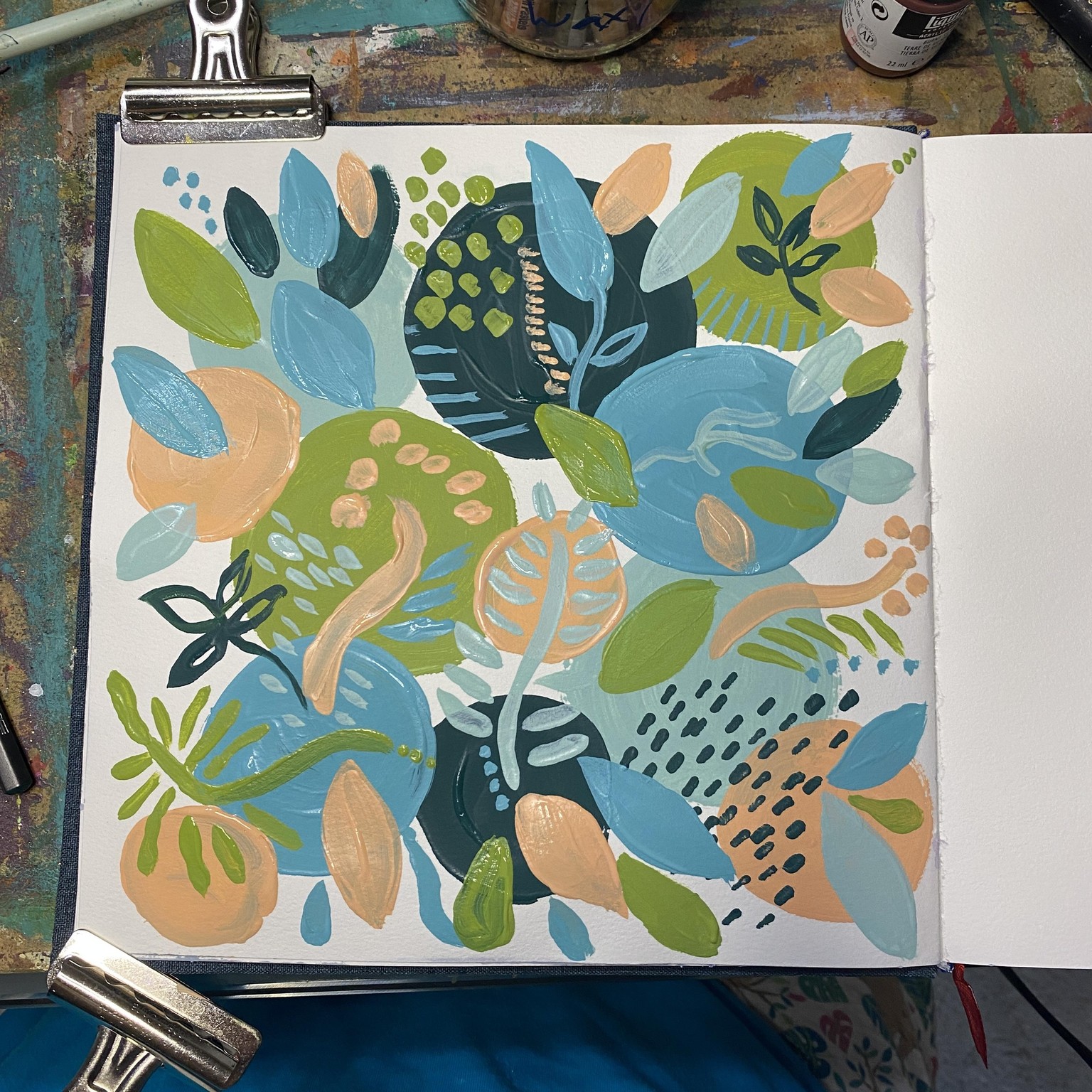 Gouache leaf abstract - image 3 - student project