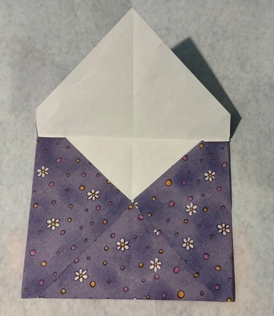 A Cheerful Envelope - image 1 - student project
