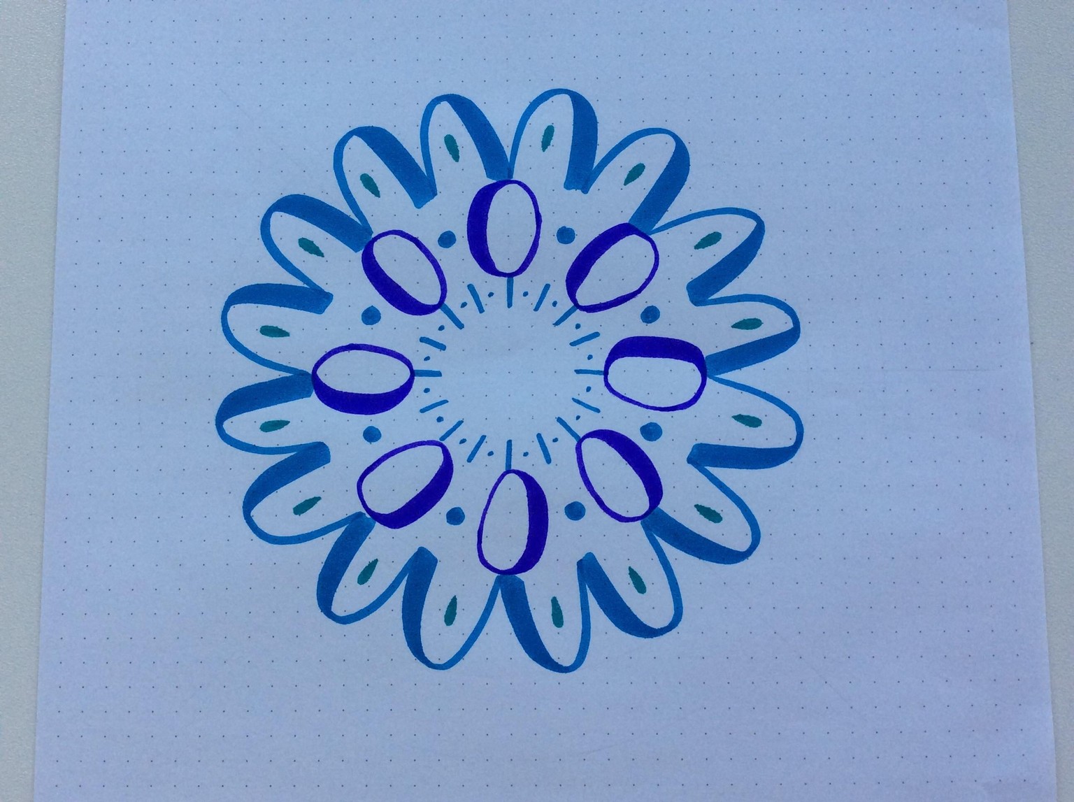 Mandala con trazos básicos de lettering - image 3 - student project