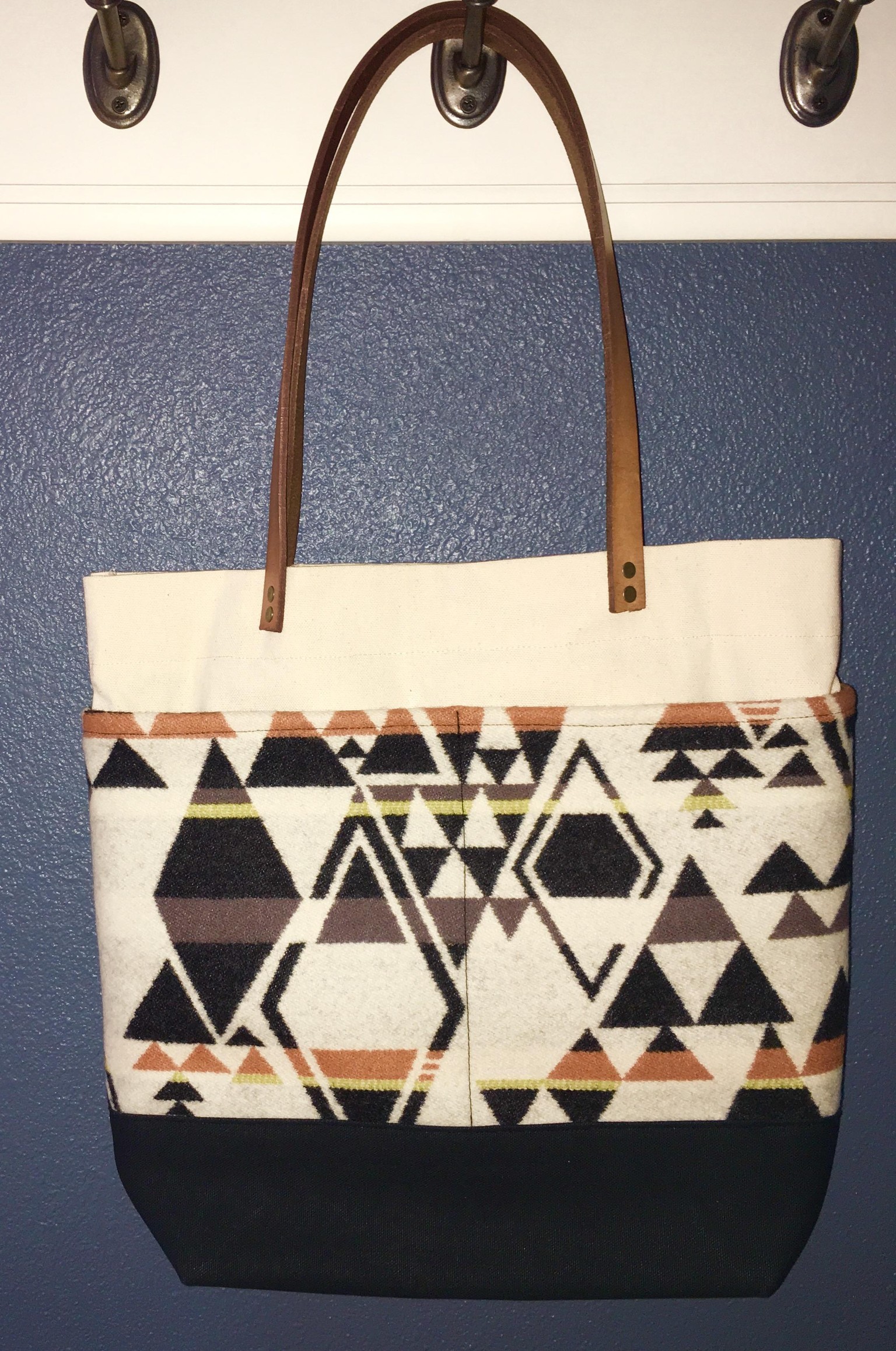 Click to see - Canvas and Pendleton wool - image 1 - student project