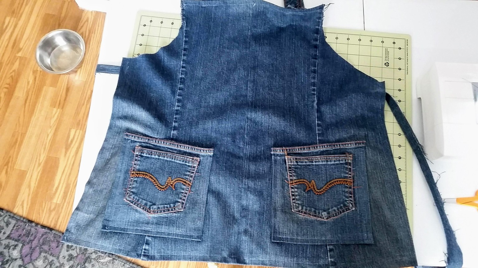 Modified Apron - image 2 - student project
