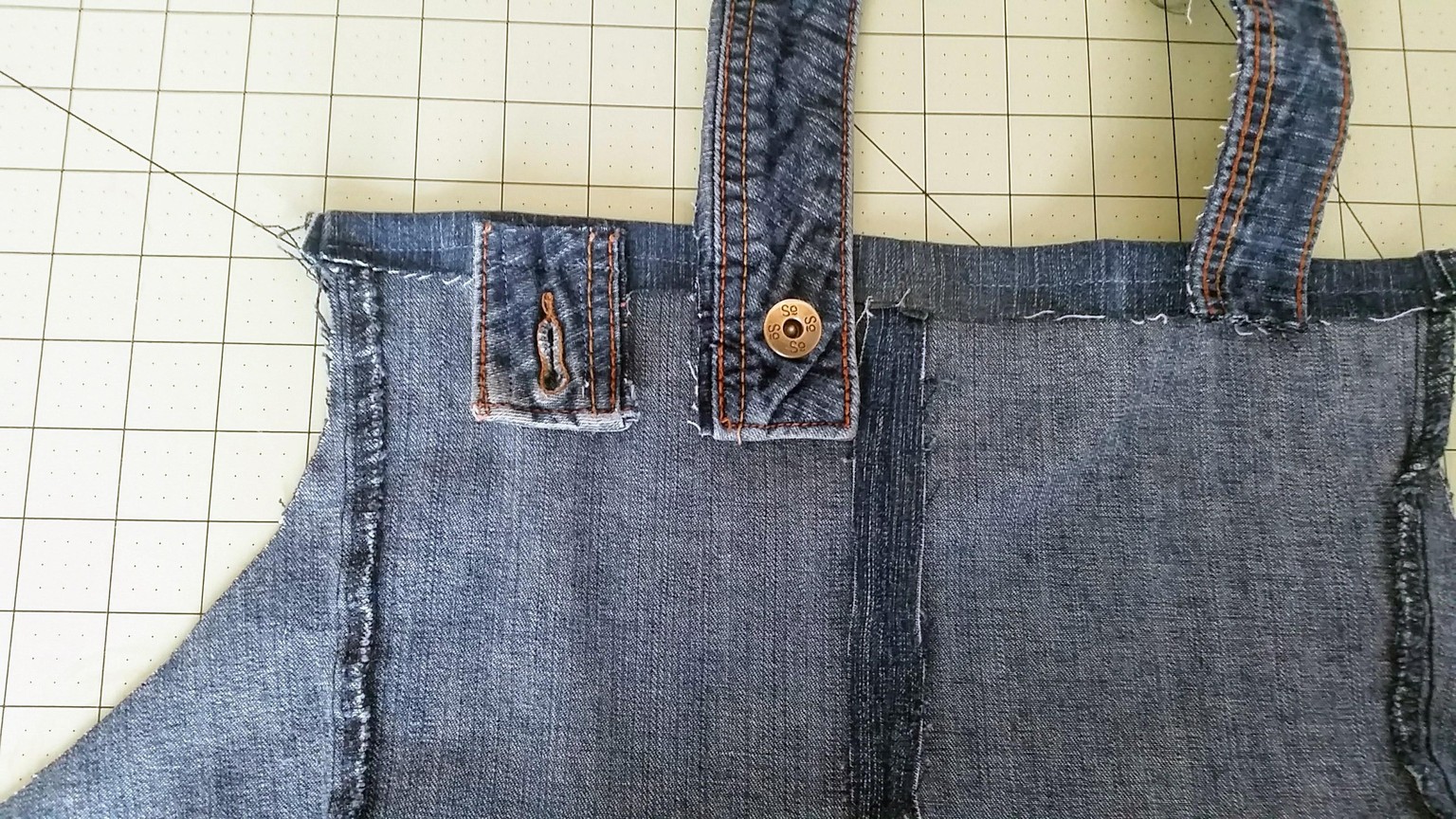 Modified Apron - image 3 - student project