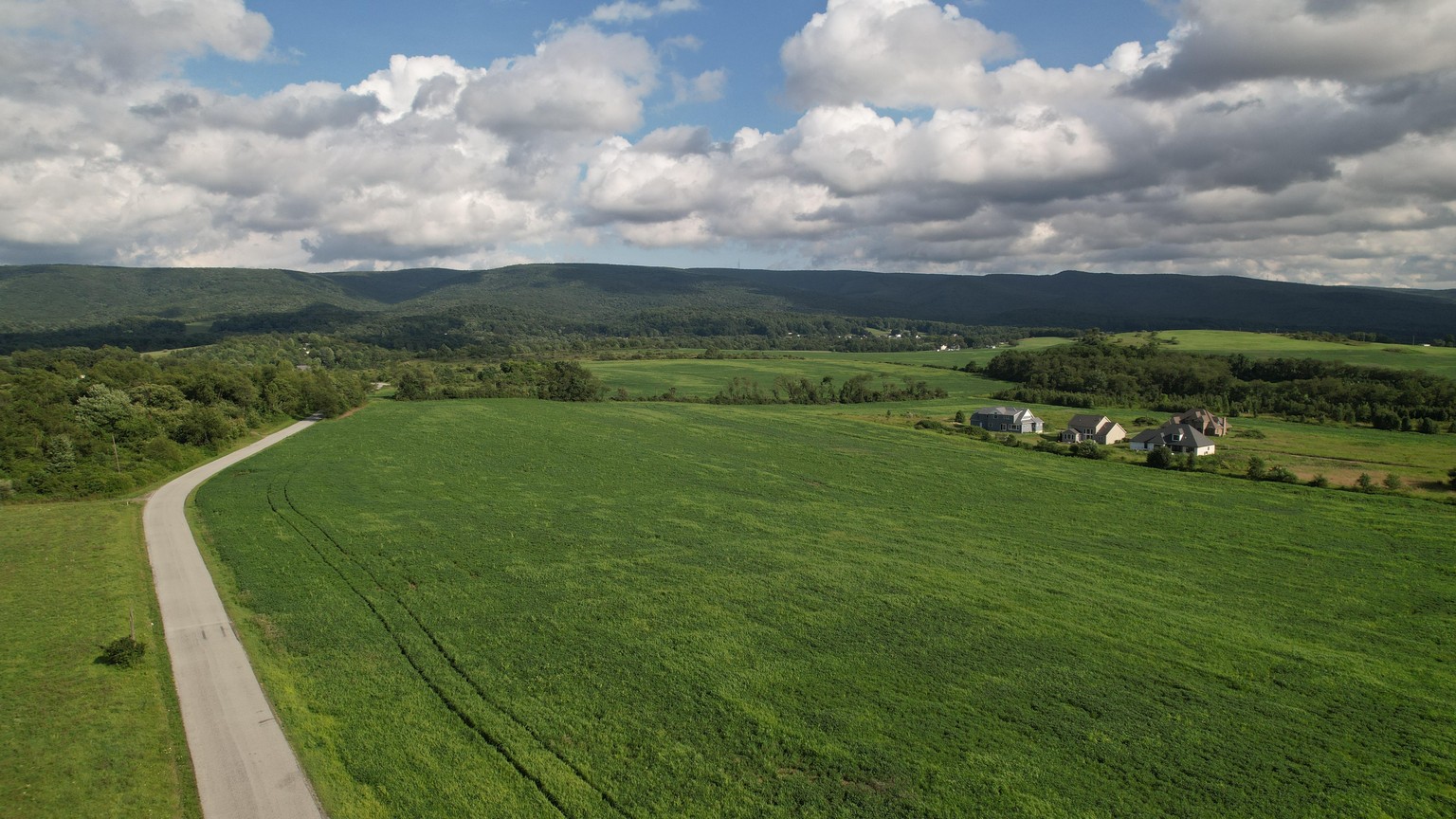 Appalachian Valley - image 1 - student project