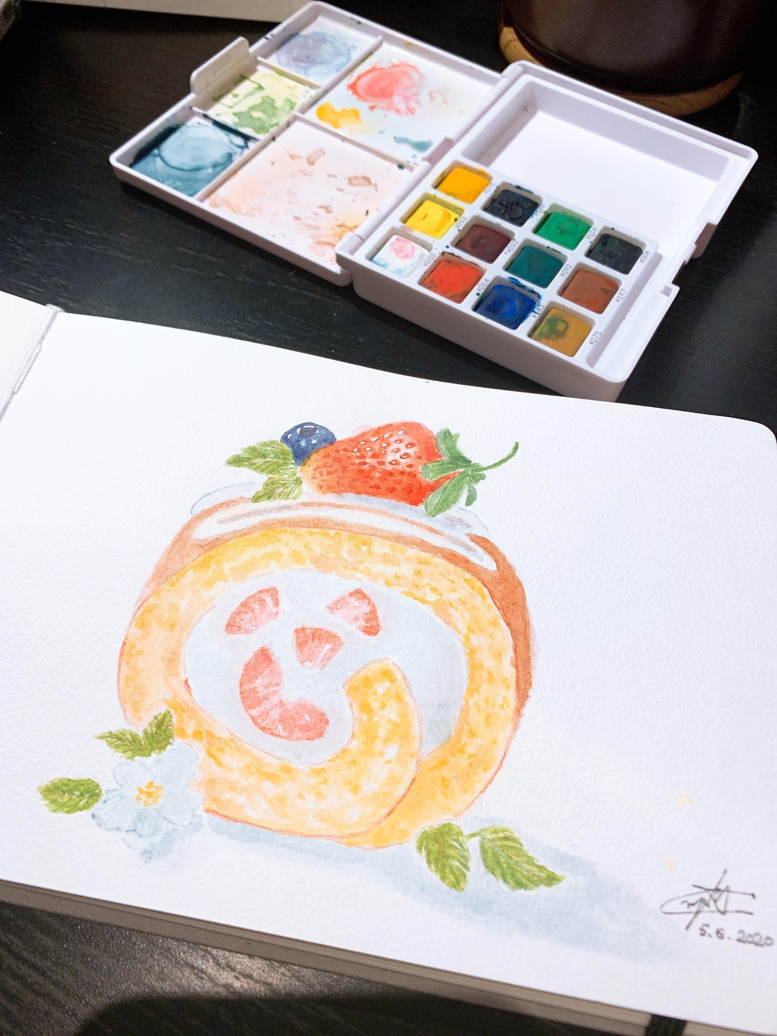 Strawberry Swiss Roll - image 1 - student project