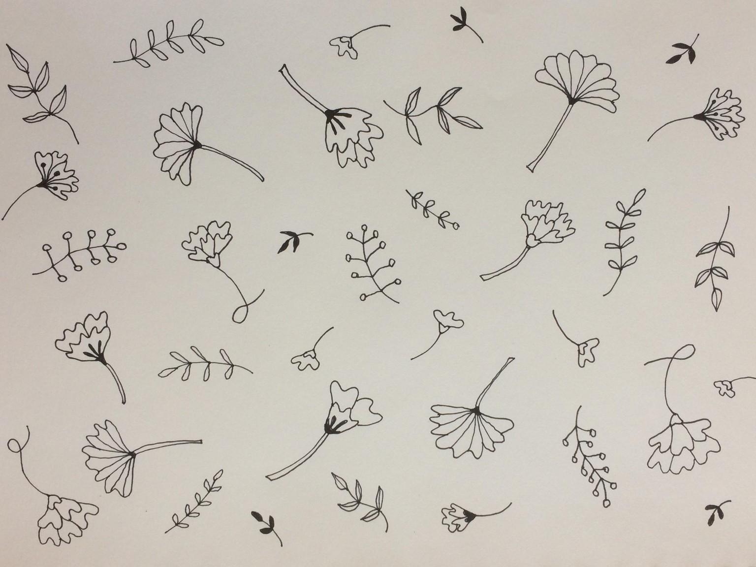 Flowers and Leaves pattern - image 1 - student project