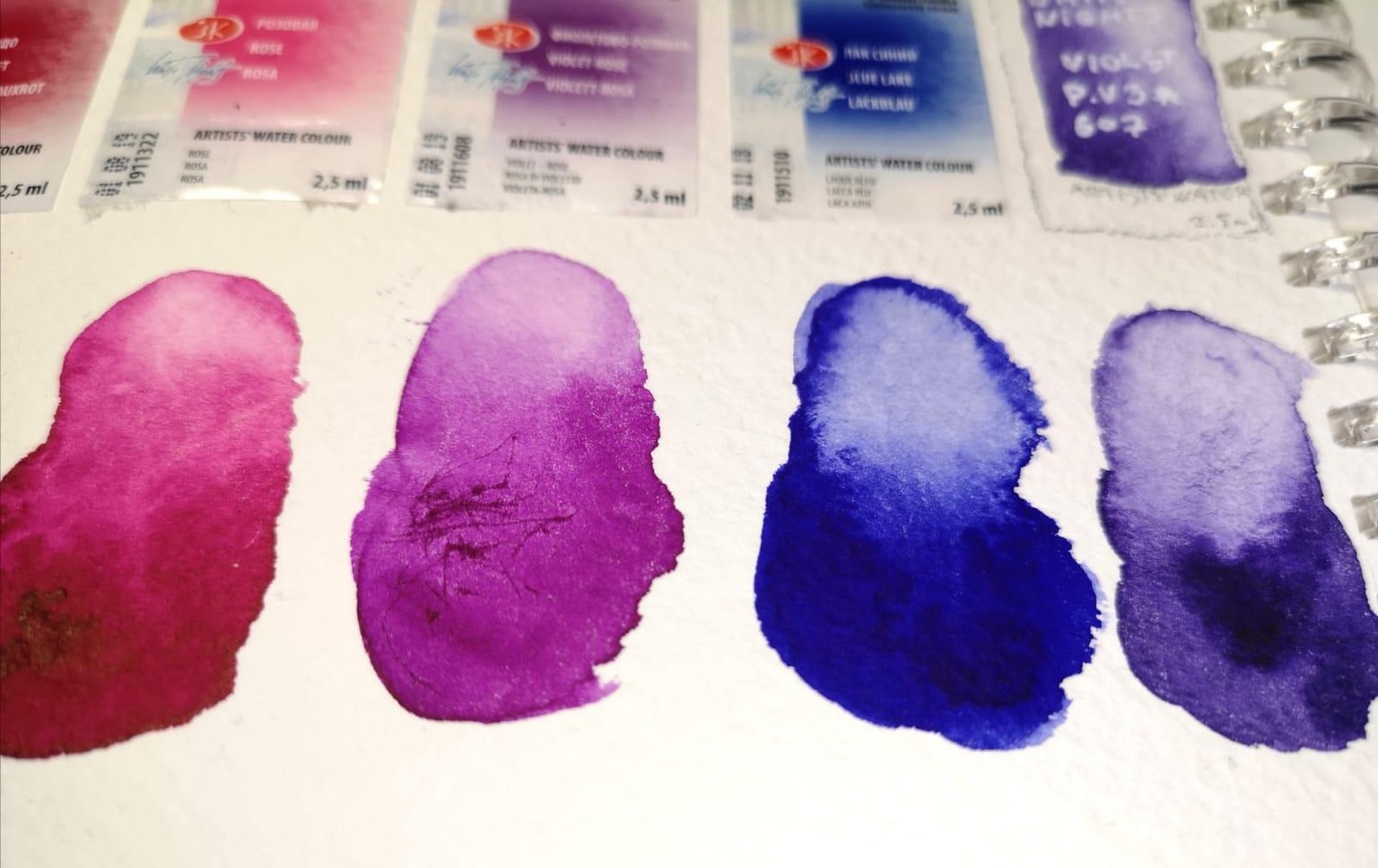 Looking for favourite colours! - image 3 - student project