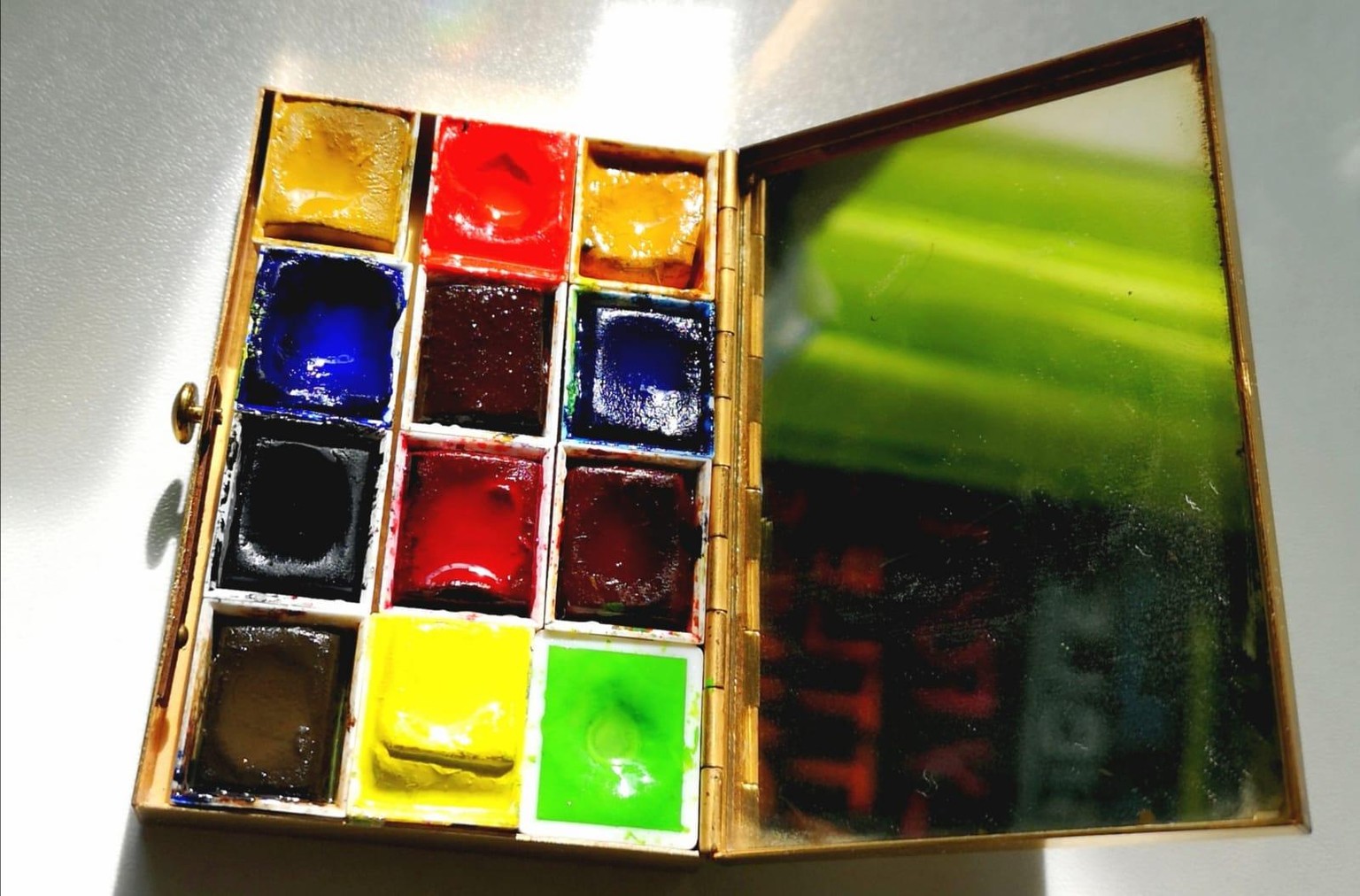 Looking for favourite colours! - image 4 - student project