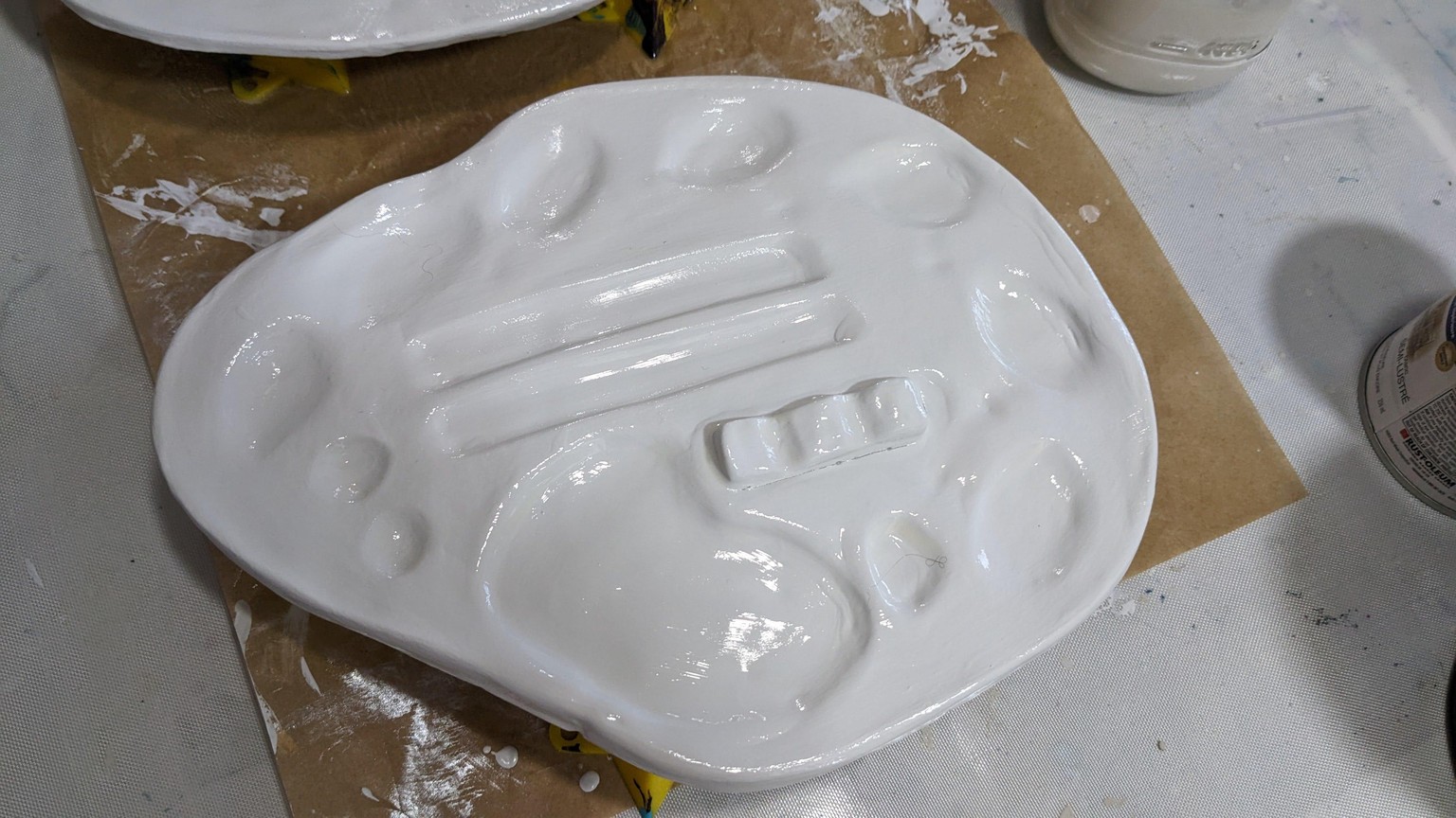 Clay palette with brush holder - image 2 - student project
