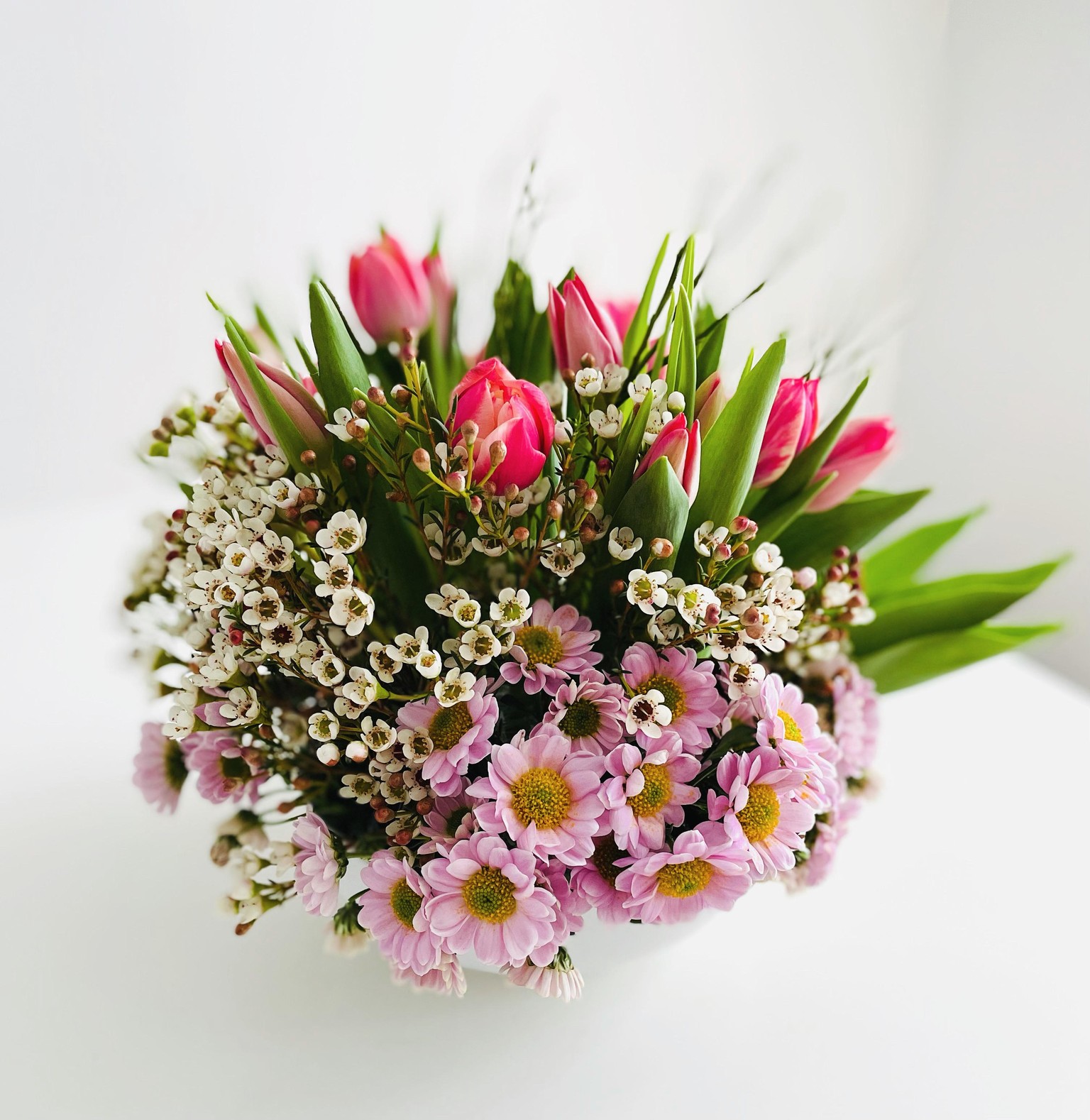 Arrangement for the day of the tulip - image 1 - student project