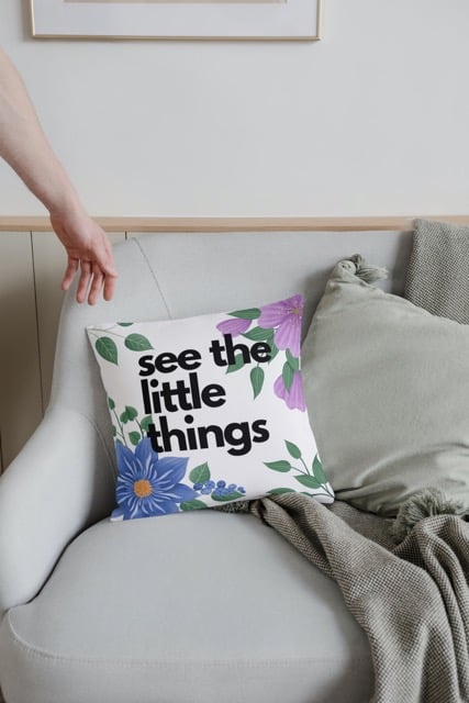 See the little things - image 4 - student project