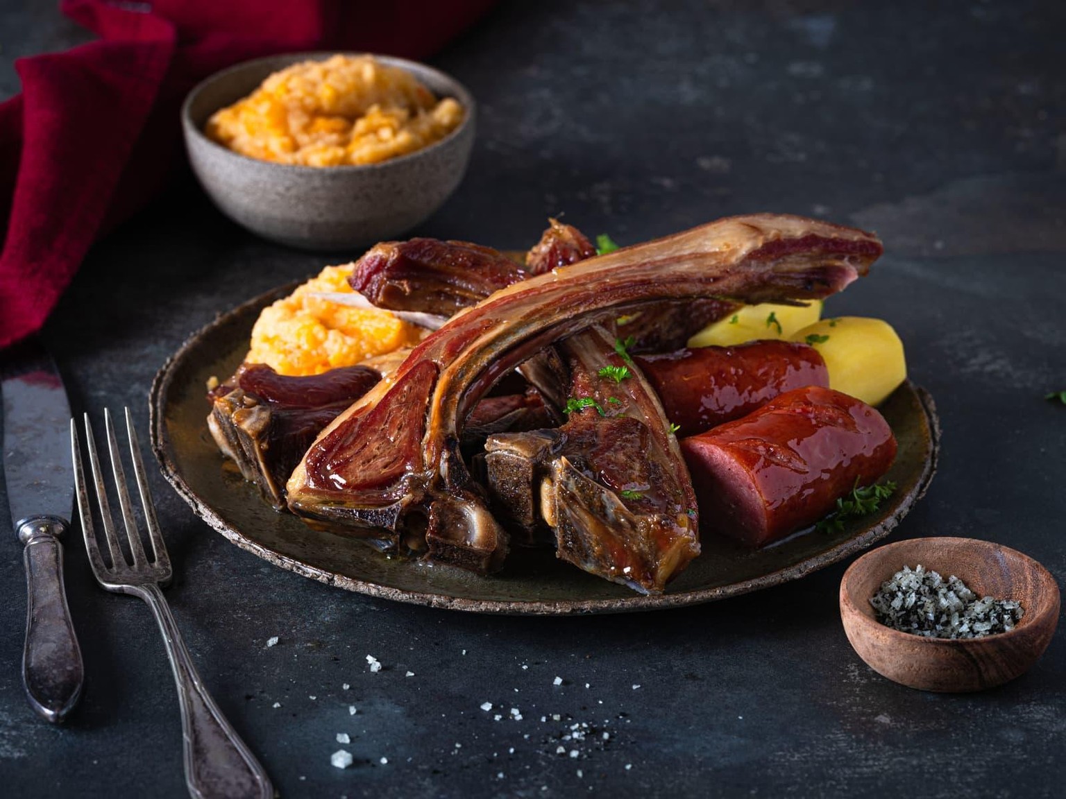Norsk julemat (Norwegian Christmas food) - image 3 - student project