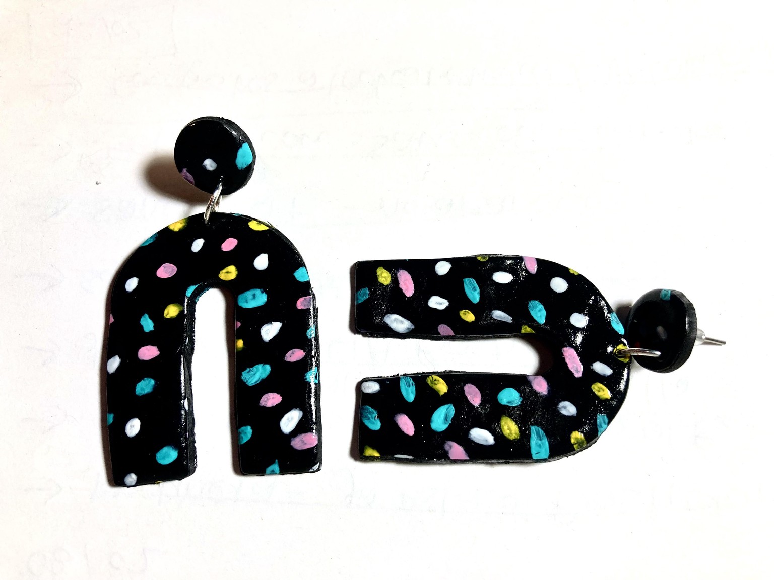 Anytime earrings - image 1 - student project