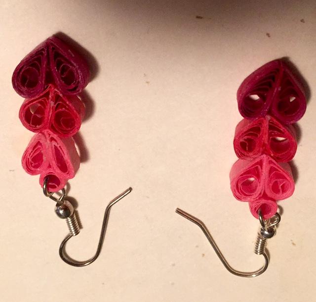 quilled heart earrings - image 1 - student project