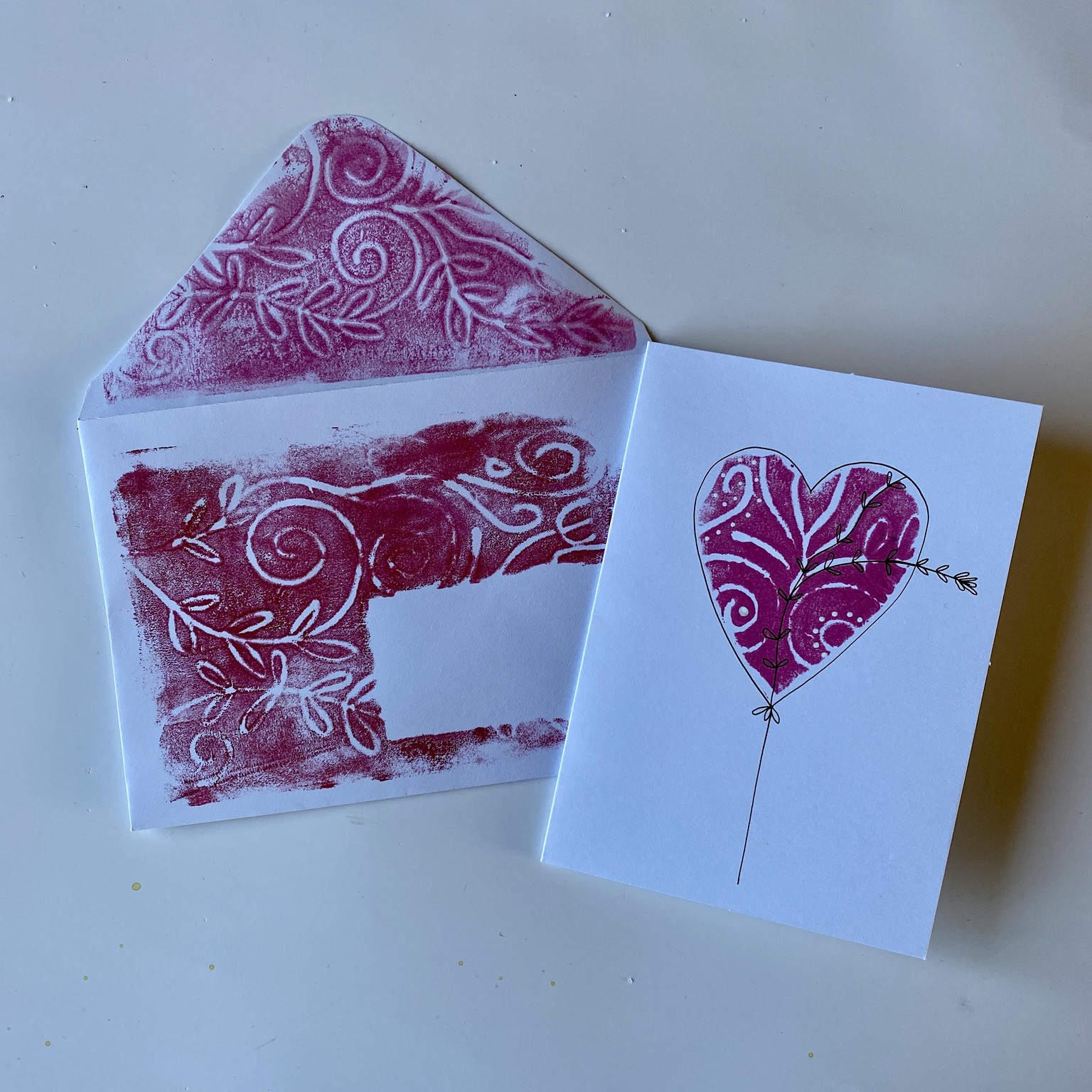 Stamp, print, roll and big fun. - image 3 - student project