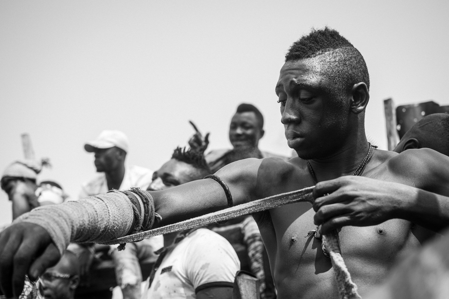 Dambe - image 1 - student project