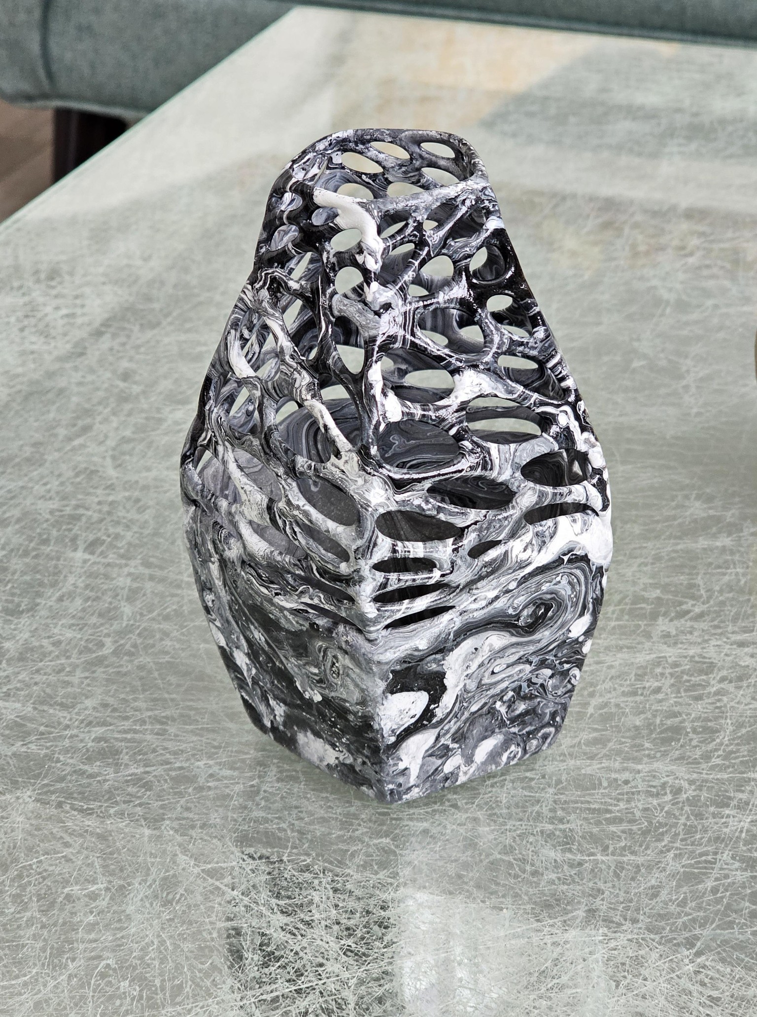 Vase 02 - image 2 - student project
