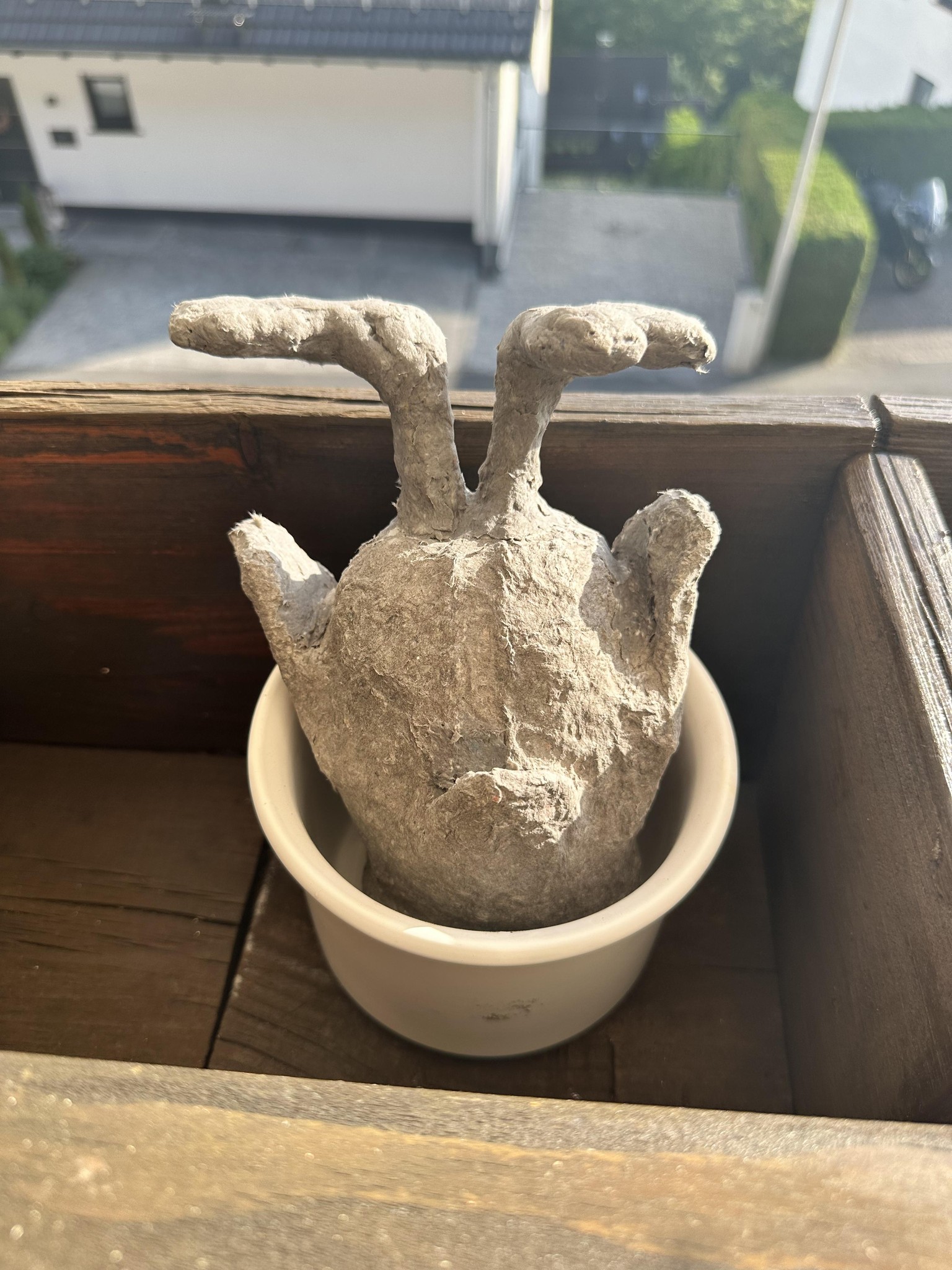 My Cartoon-Coffee-Chicken in Papermachè - image 4 - student project
