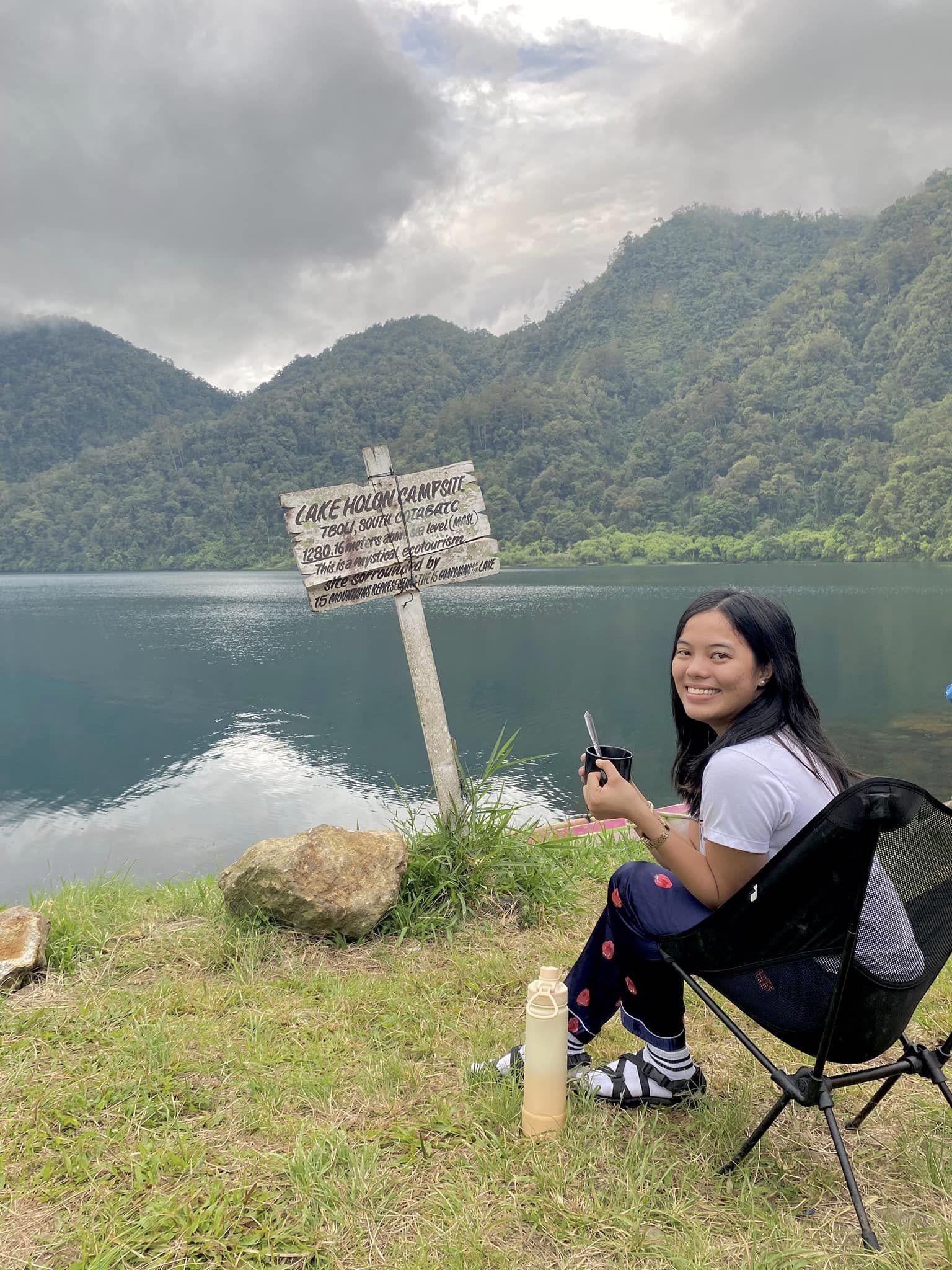 My friend trip to Lake Holon - image 7 - student project