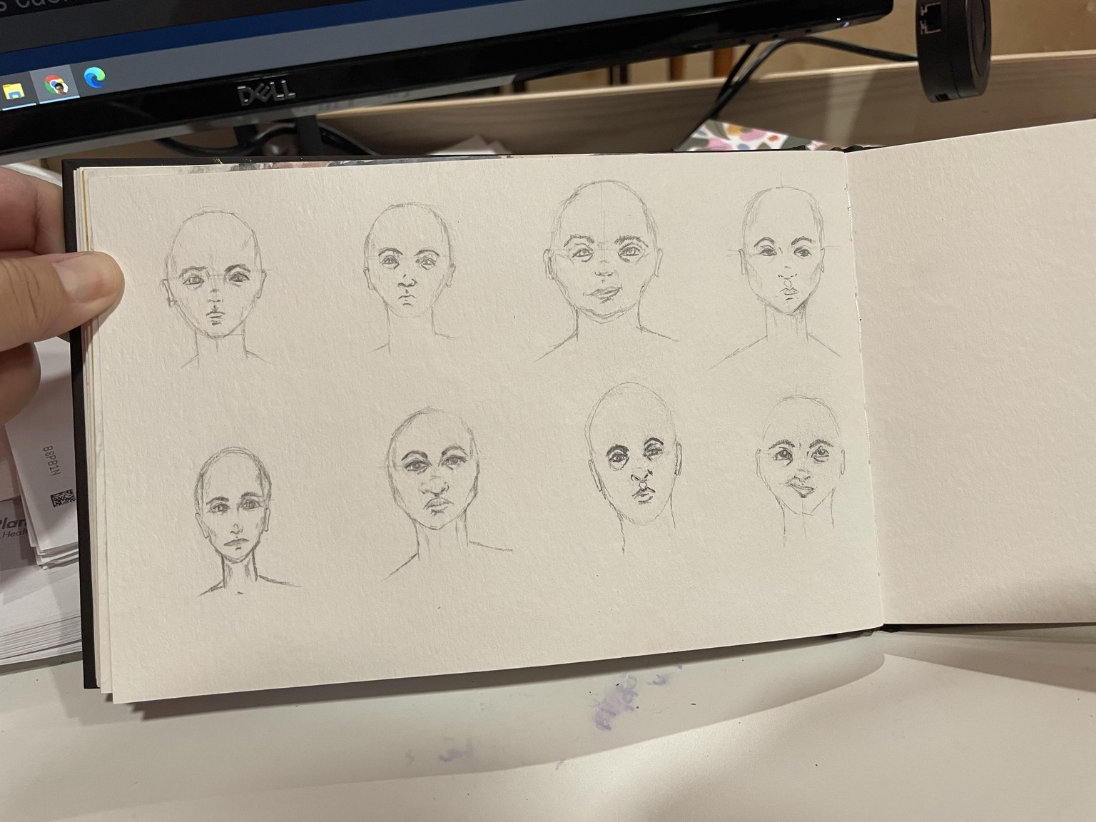 Mini heads - image 1 - student project