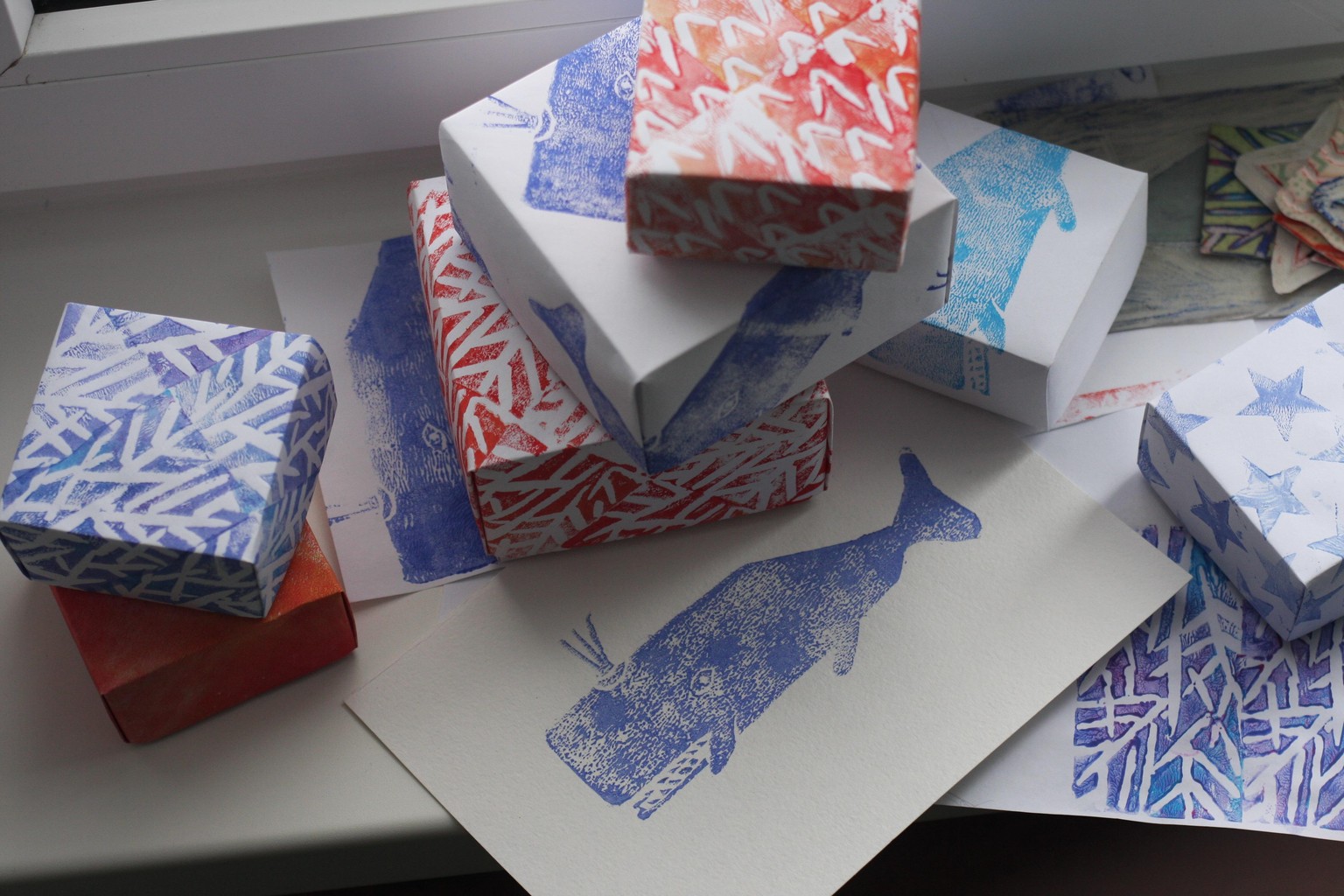hand-made patterns and origami boxes - image 1 - student project